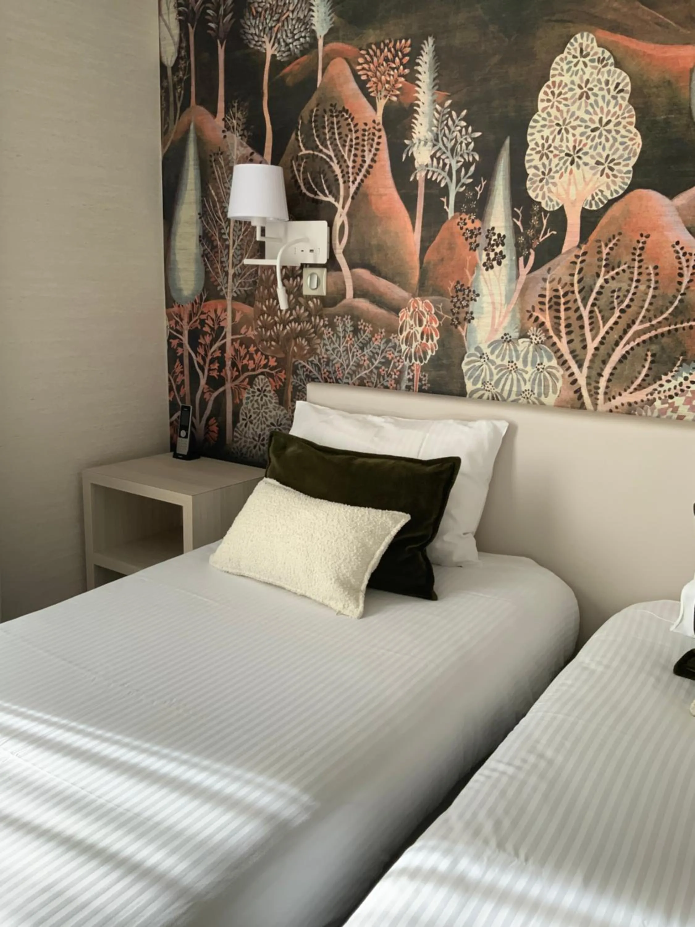 Bed in Le Renaissance