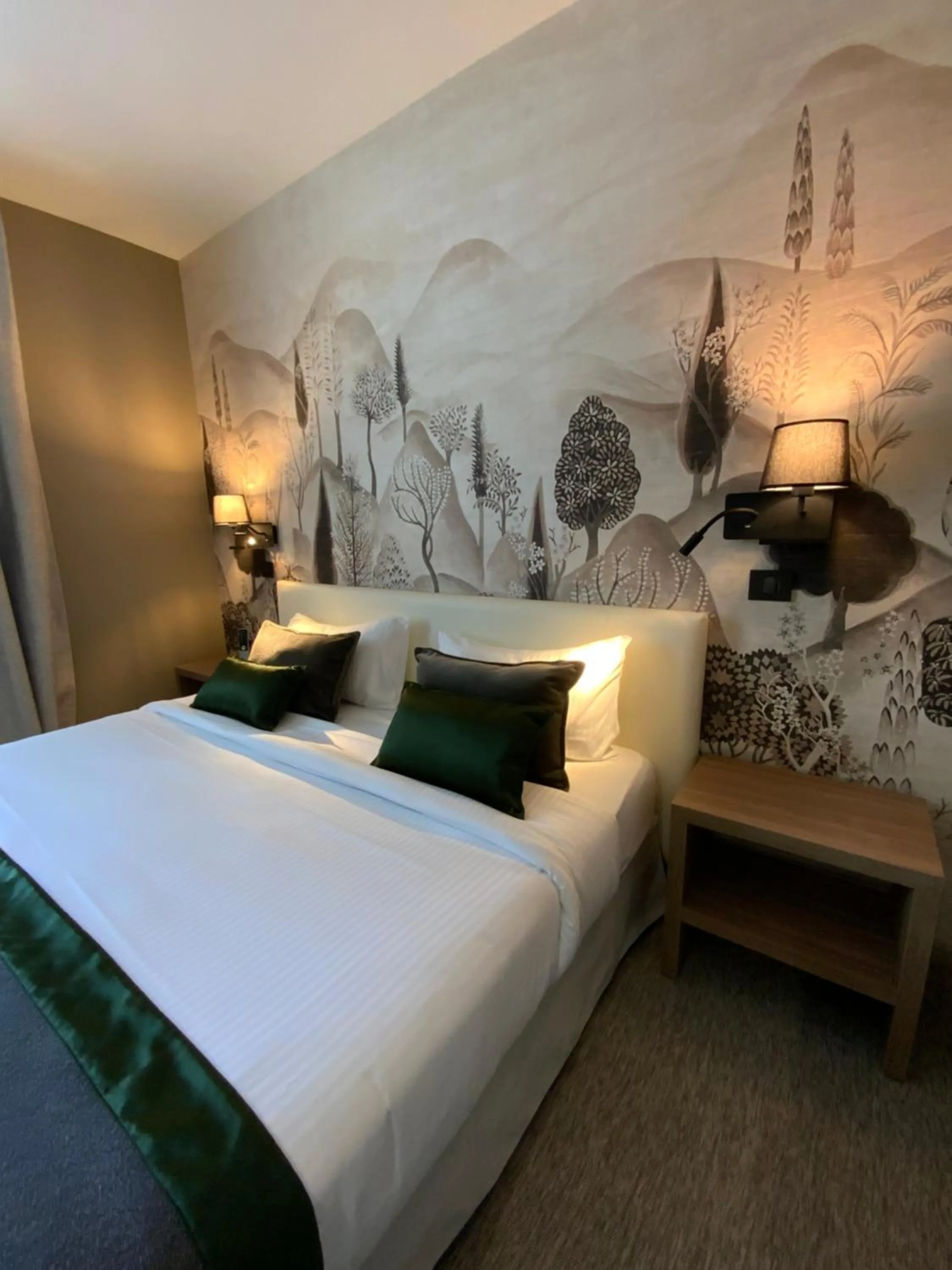 Bed in Le Renaissance