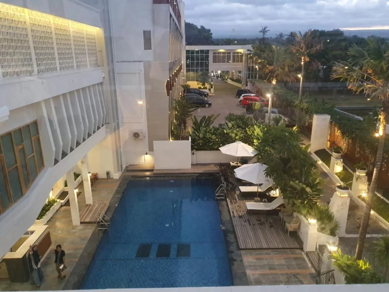 Swimming pool in Luminor Hotel Banyuwangi By WH