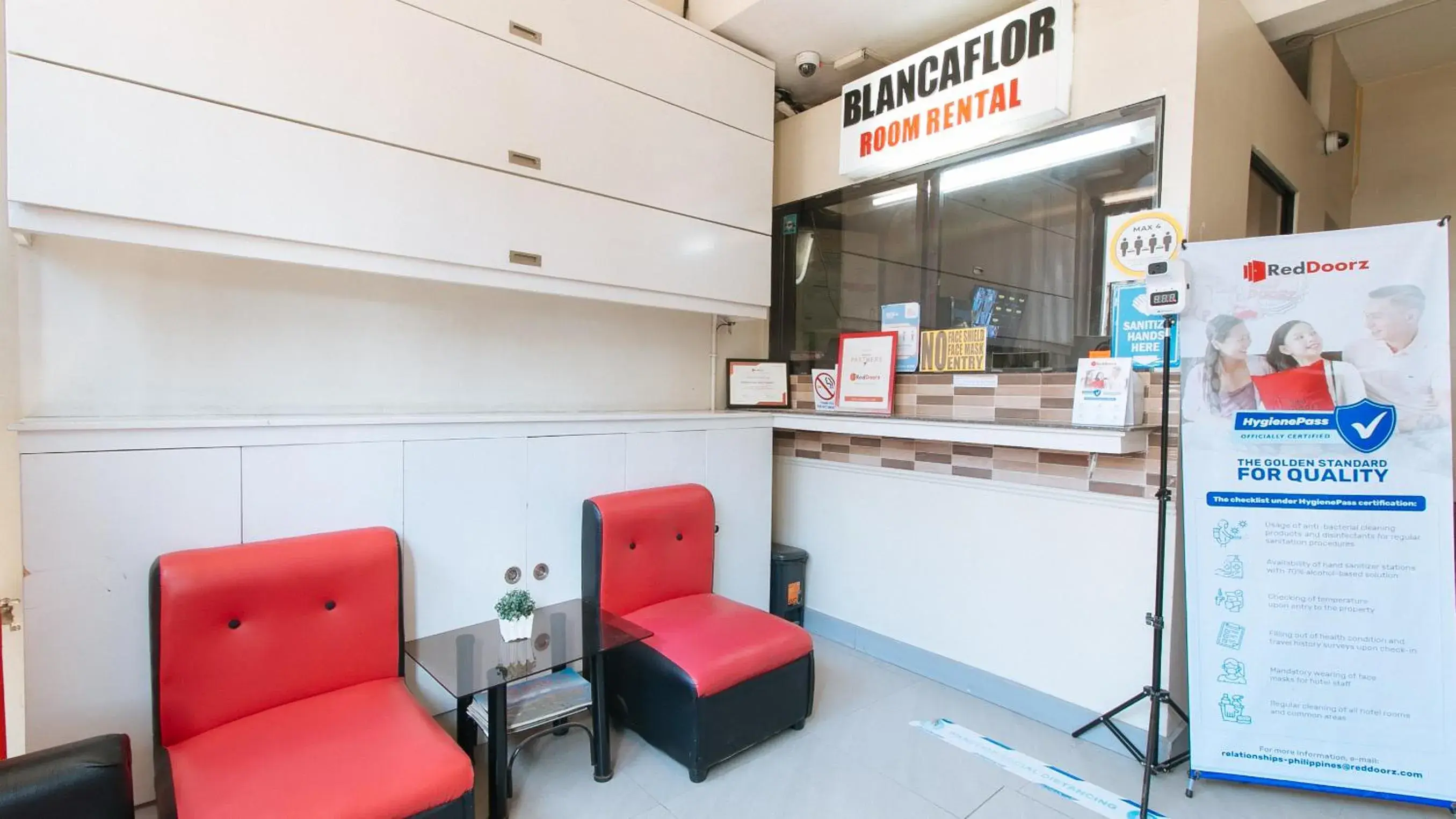 Lobby or reception in RedDoorz near NAIA Terminal 1 Lobby or reception in RedDoorz near NAIA Terminal 1