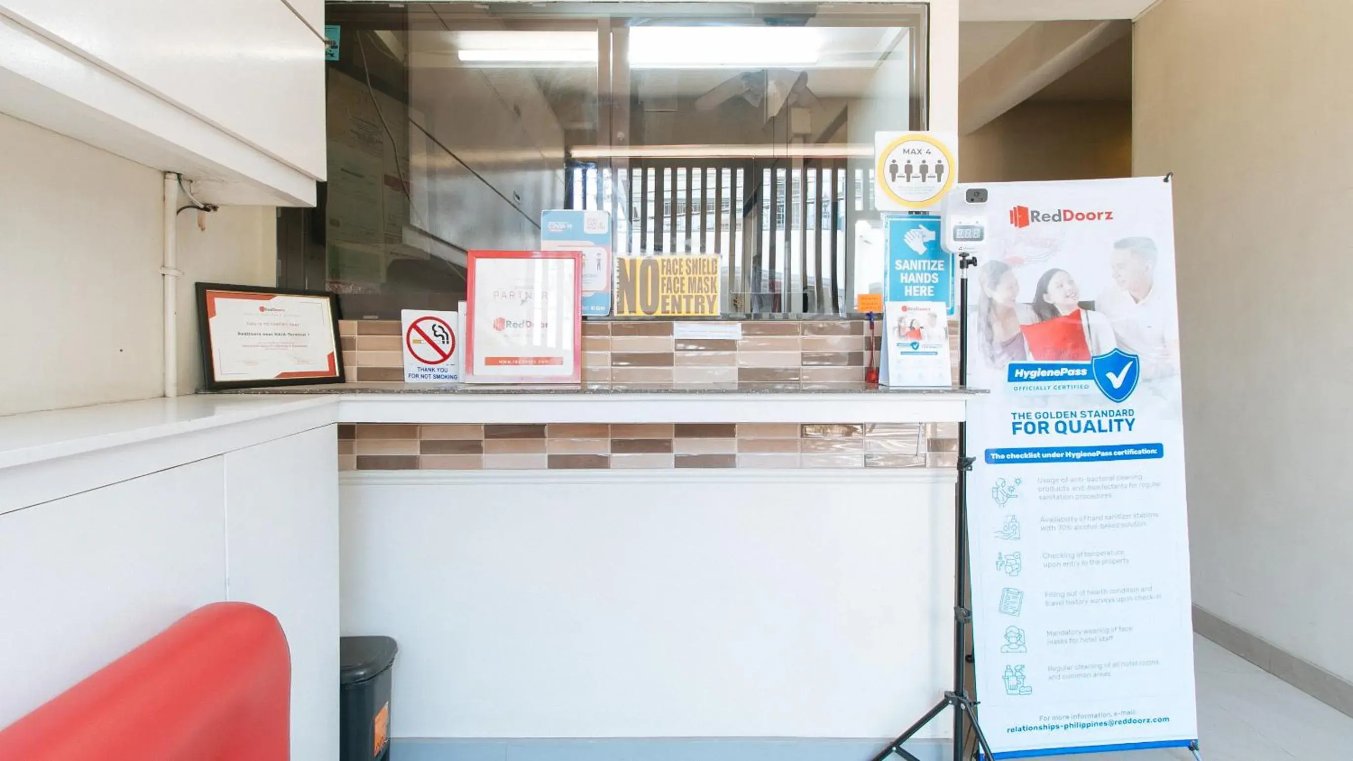 Lobby or reception in RedDoorz near NAIA Terminal 1 Lobby or reception in RedDoorz near NAIA Terminal 1