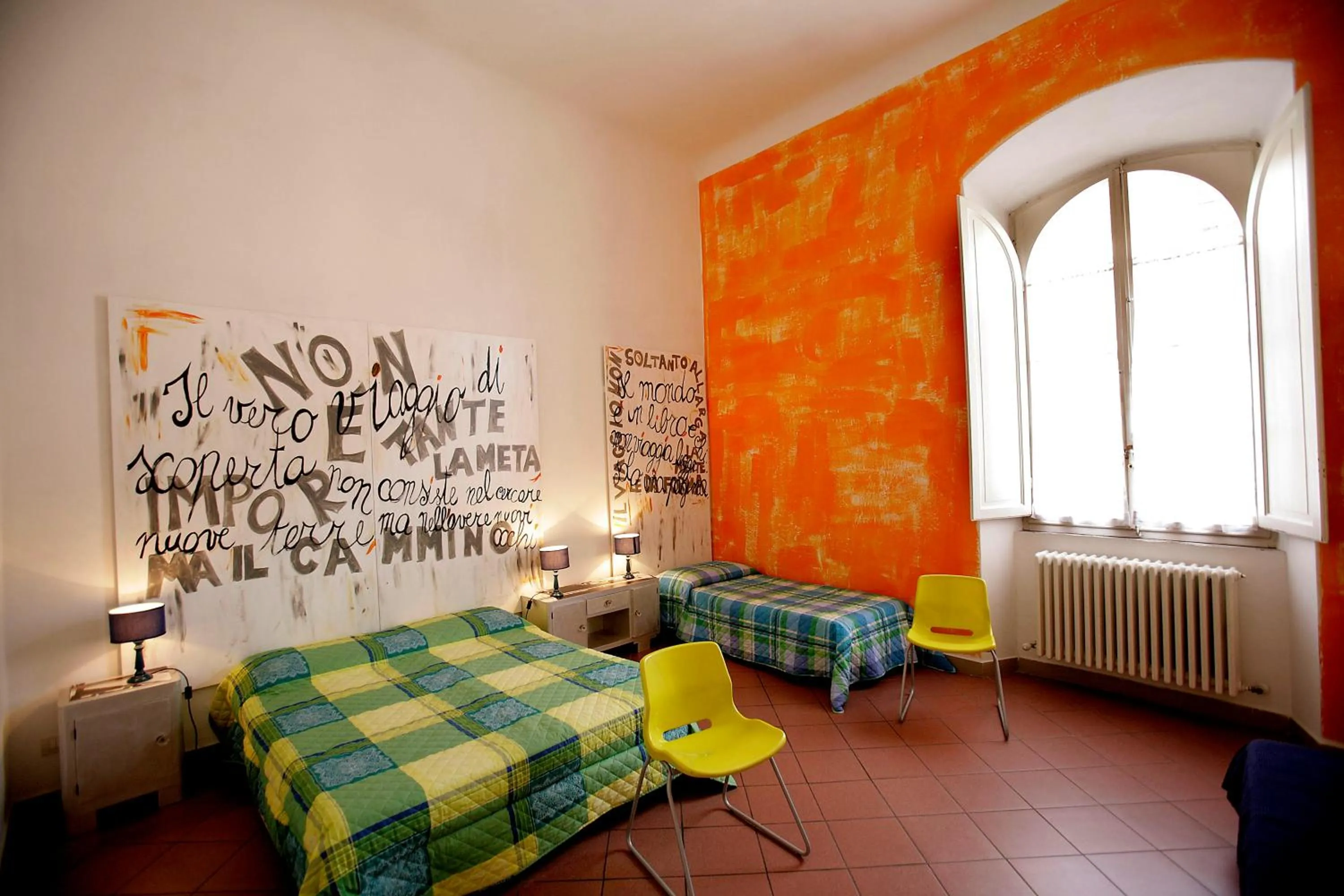 Photo of the whole room, Bed in B&B Le Lupe