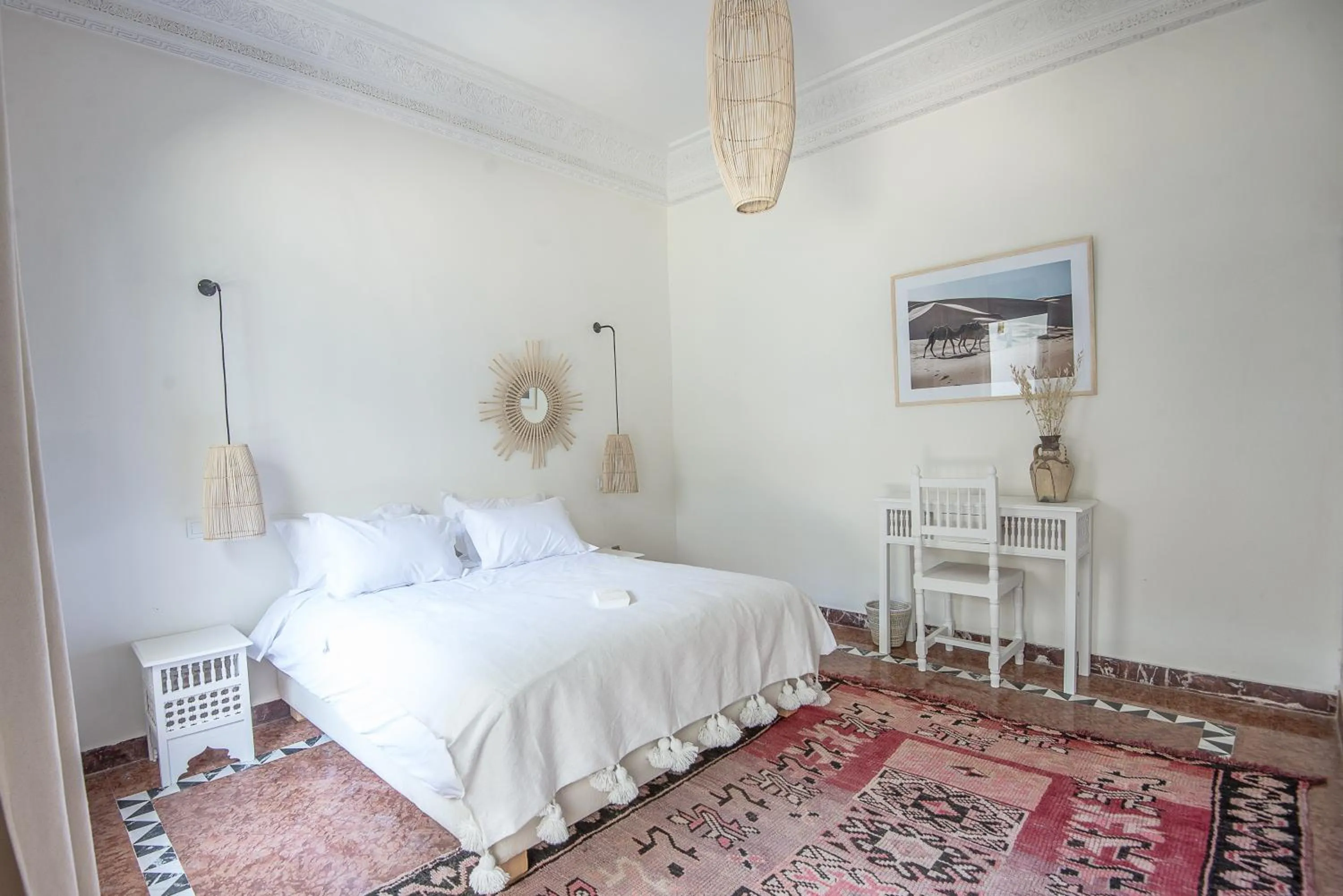 Shower, Bed in Riad Ksar Fawz & Spa