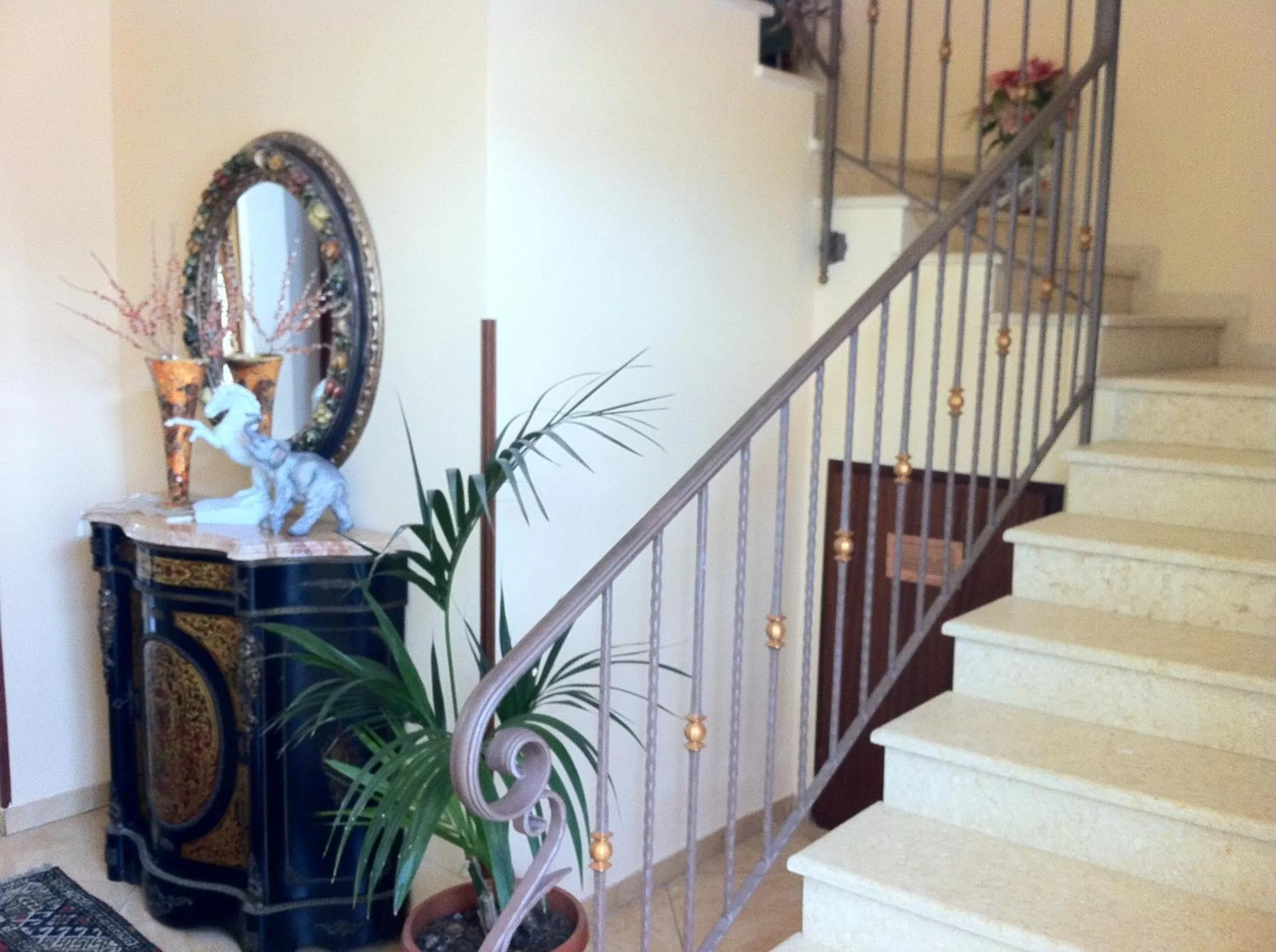 Lobby or reception in Sammartano Hotels