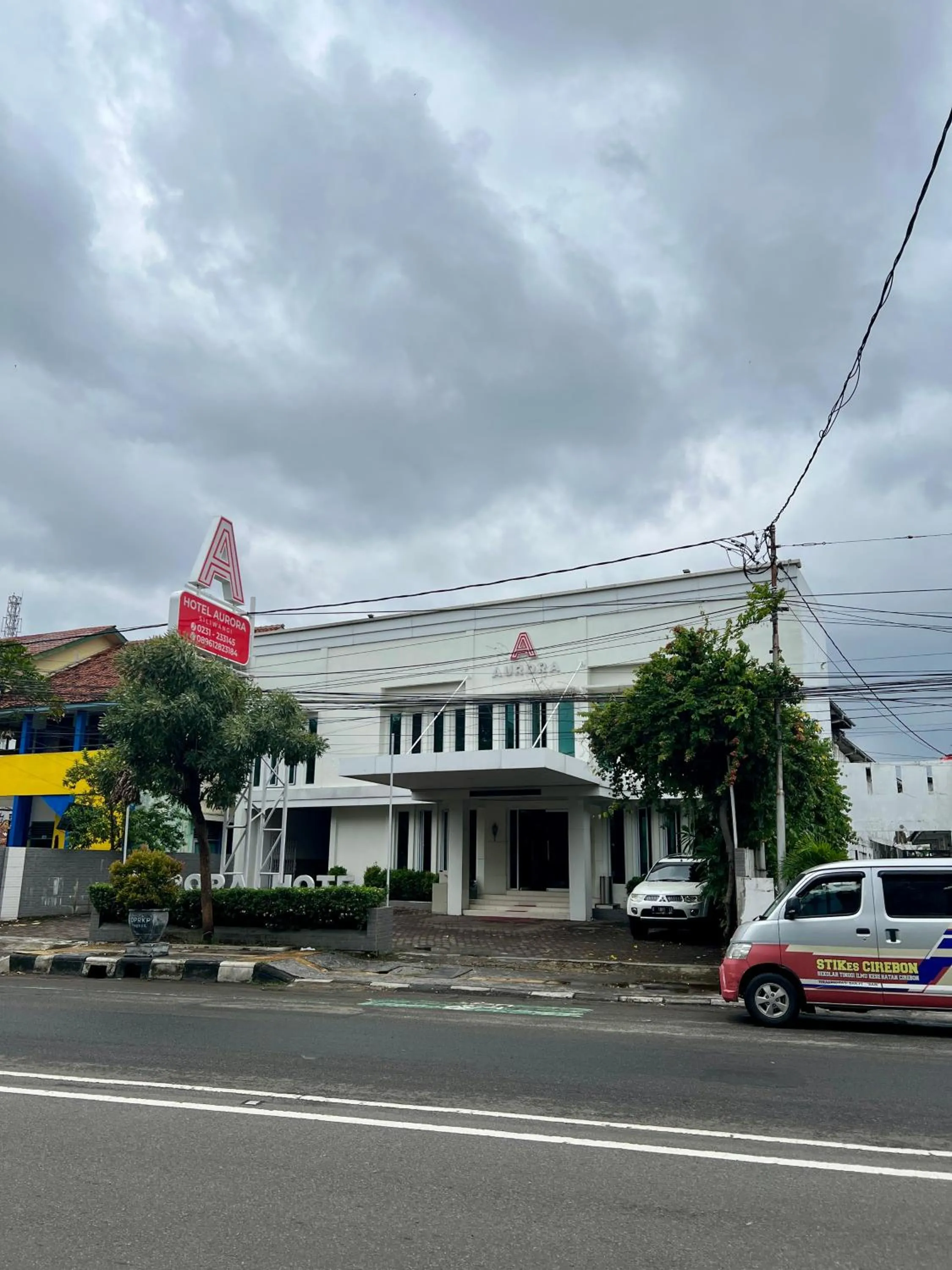 Property building in Aurora Hotel Siliwangi