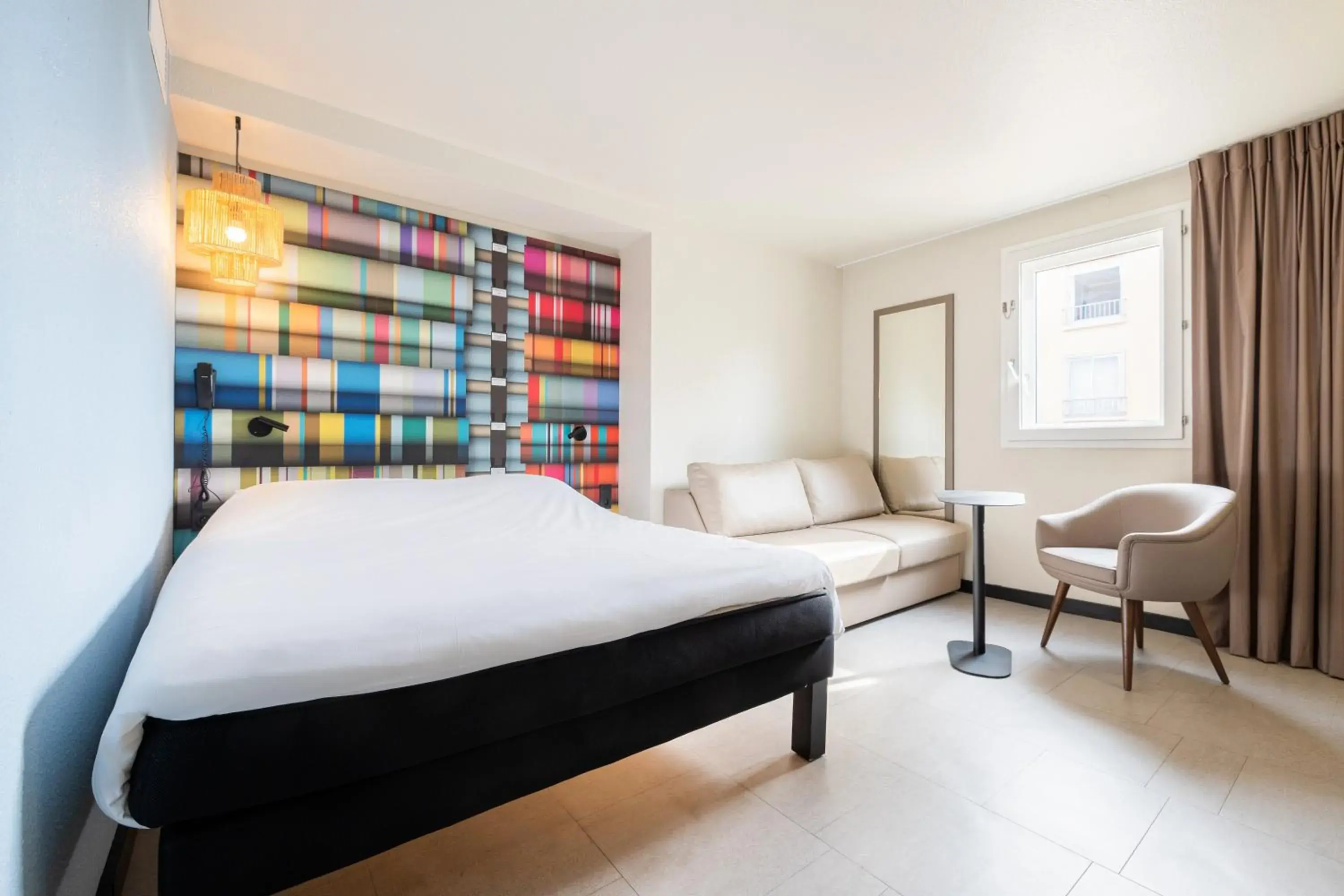 Bed in ibis Styles Perpignan Centre Gare Bed in ibis Styles Perpignan Centre Gare