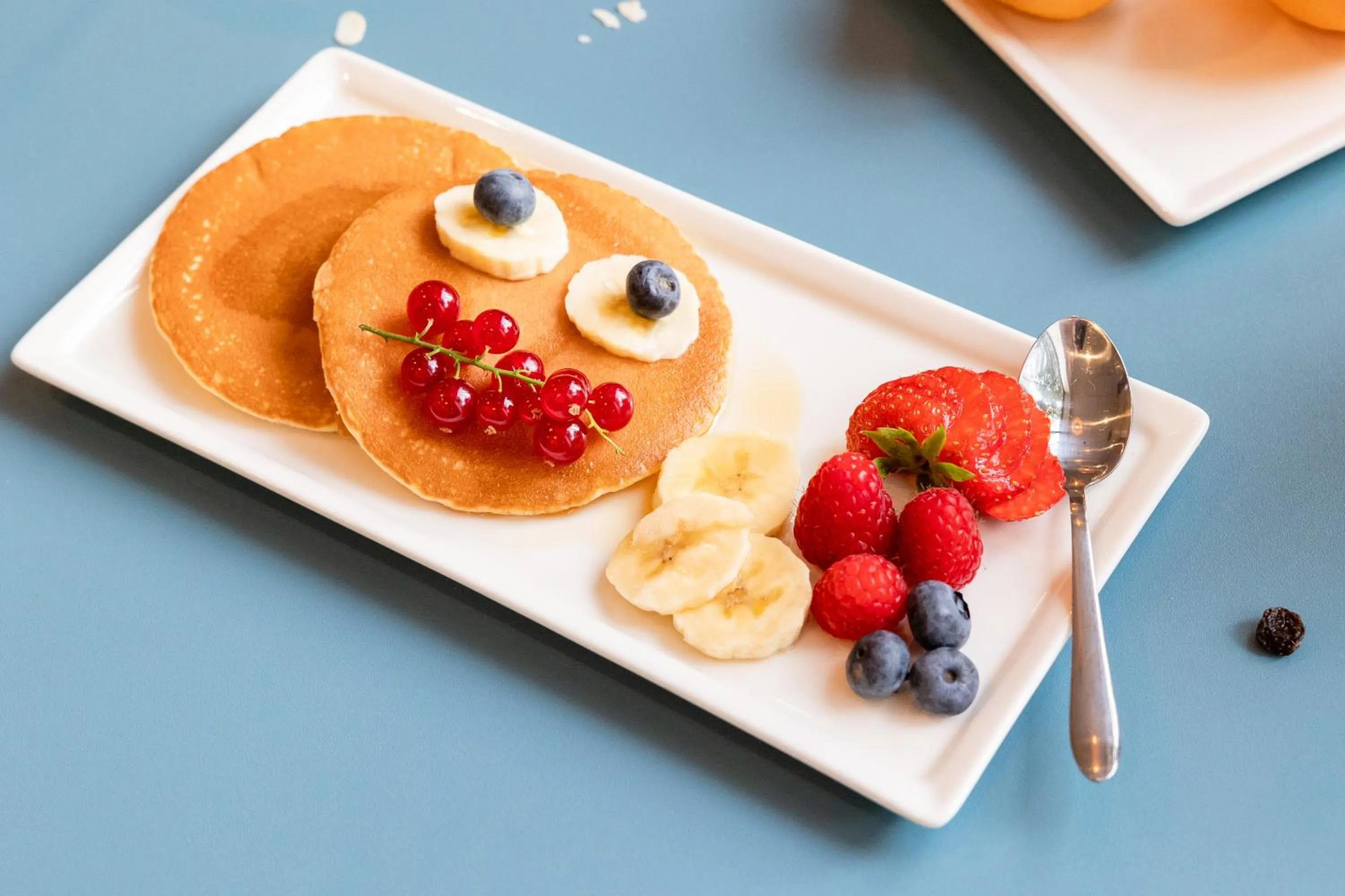 Food and drinks in ibis Styles Perpignan Centre Gare