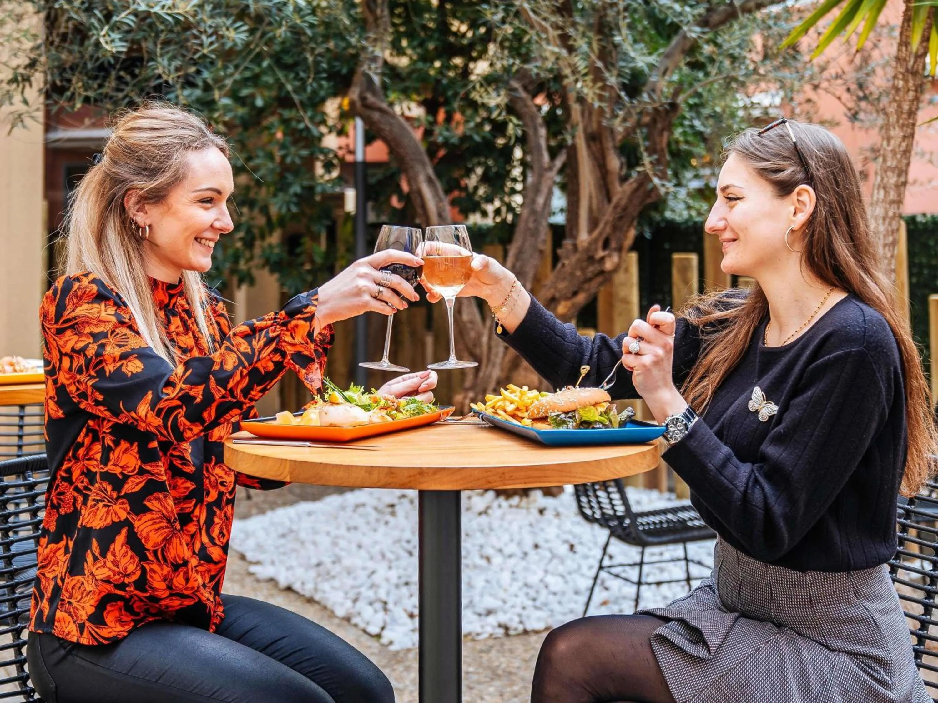 Lounge or bar in ibis Styles Perpignan Centre Gare