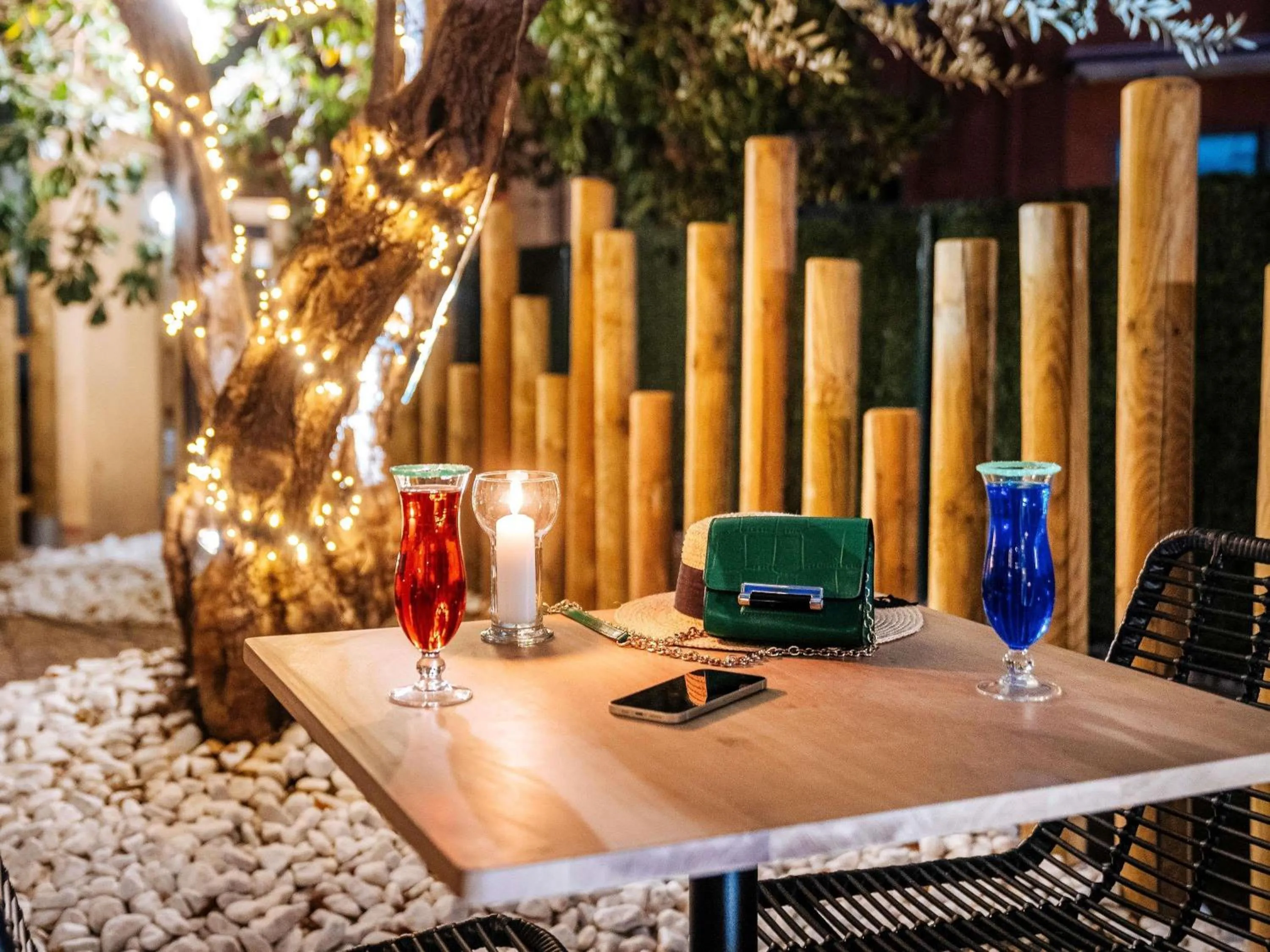 Lounge or bar in ibis Styles Perpignan Centre Gare