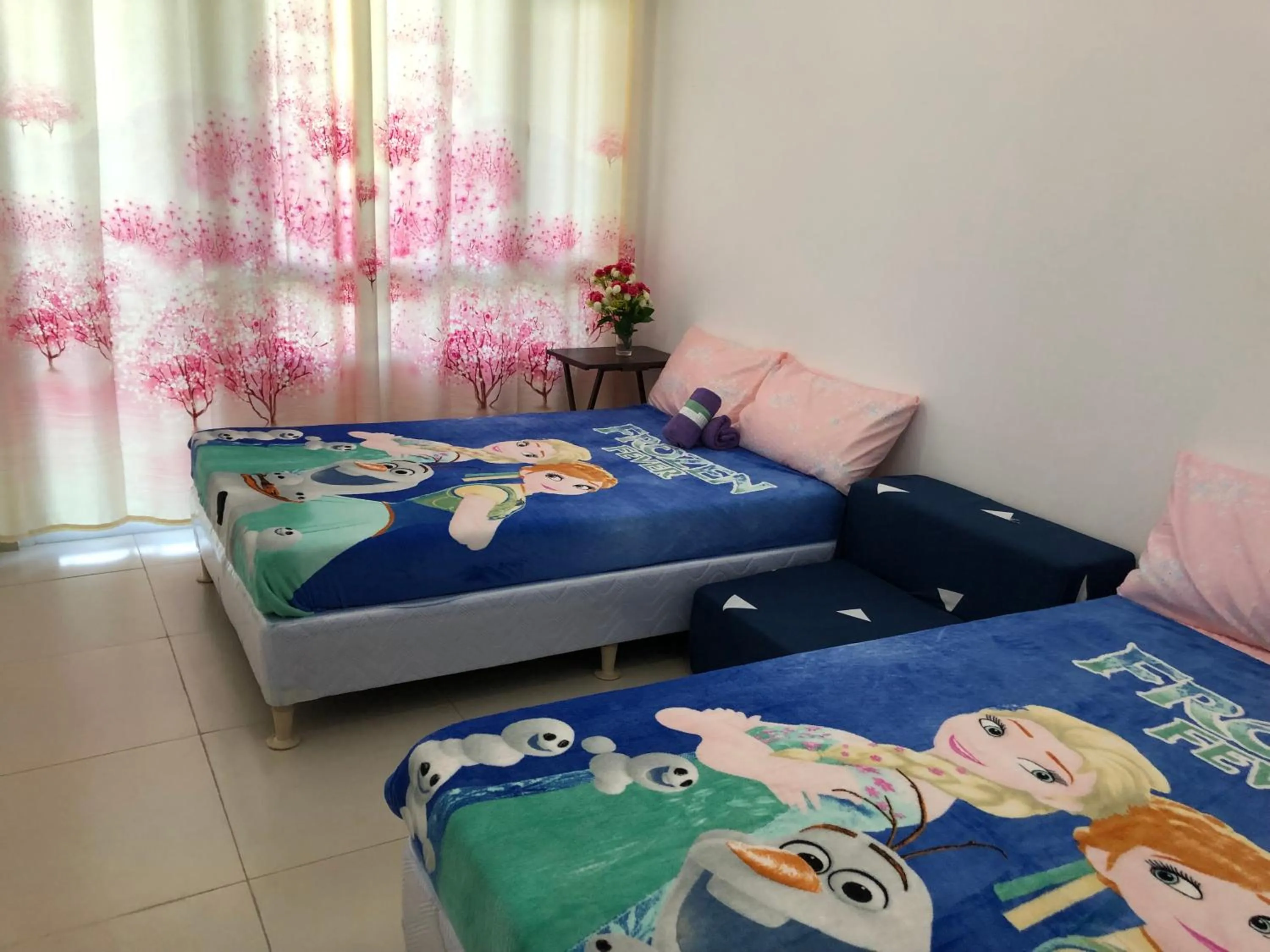 Bed in SMDC Cool Jane's Condo