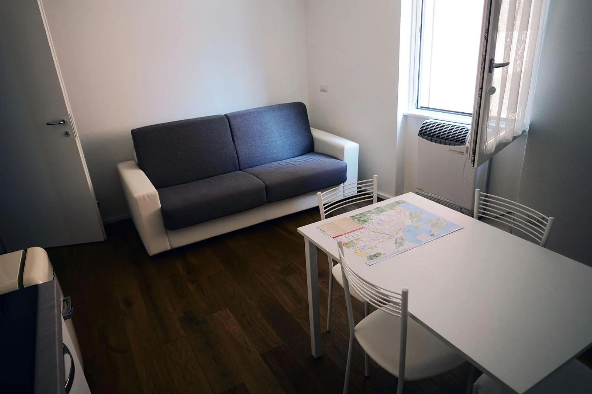 TV and multimedia in Marina Apartments