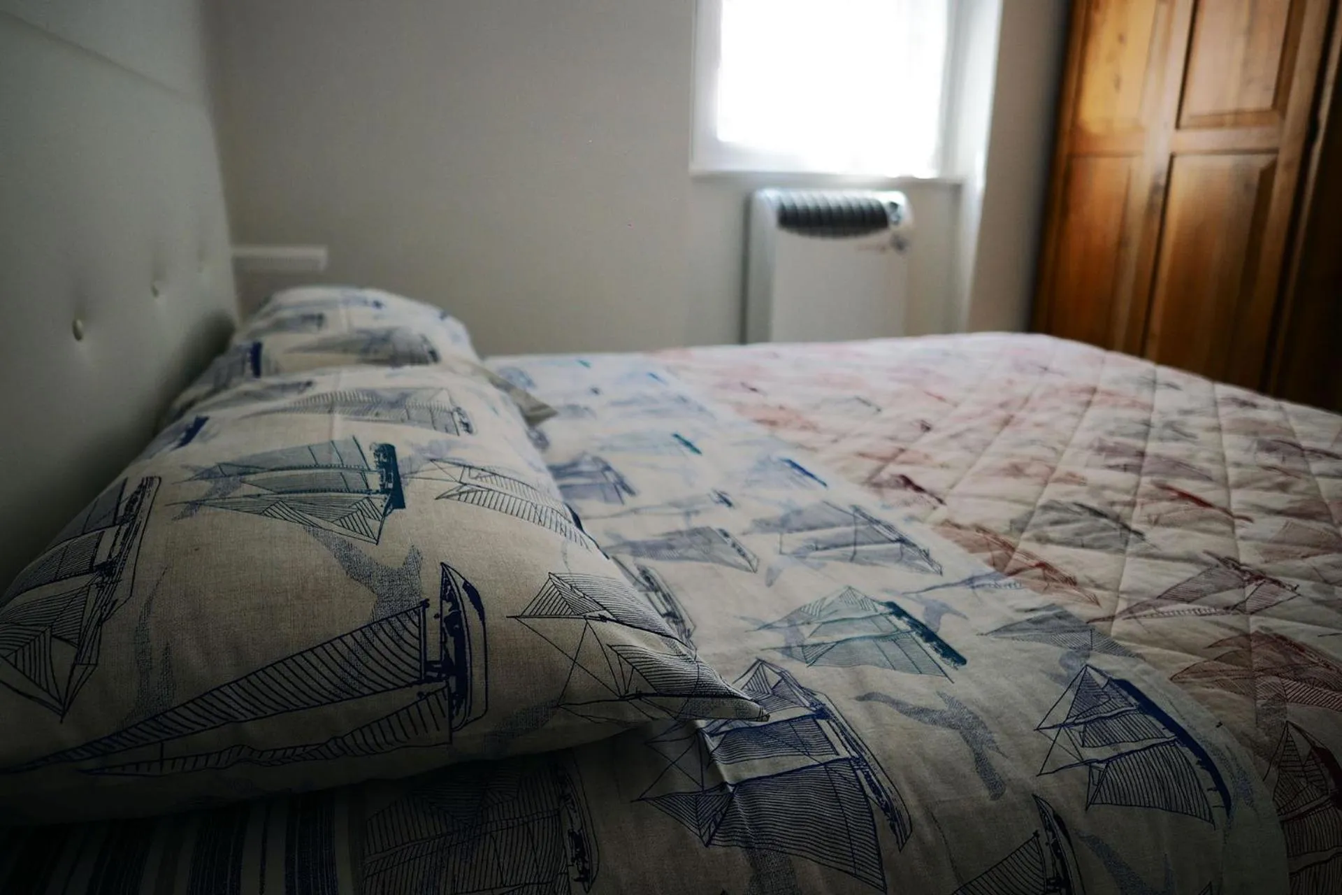 Bed in Marina Apartments