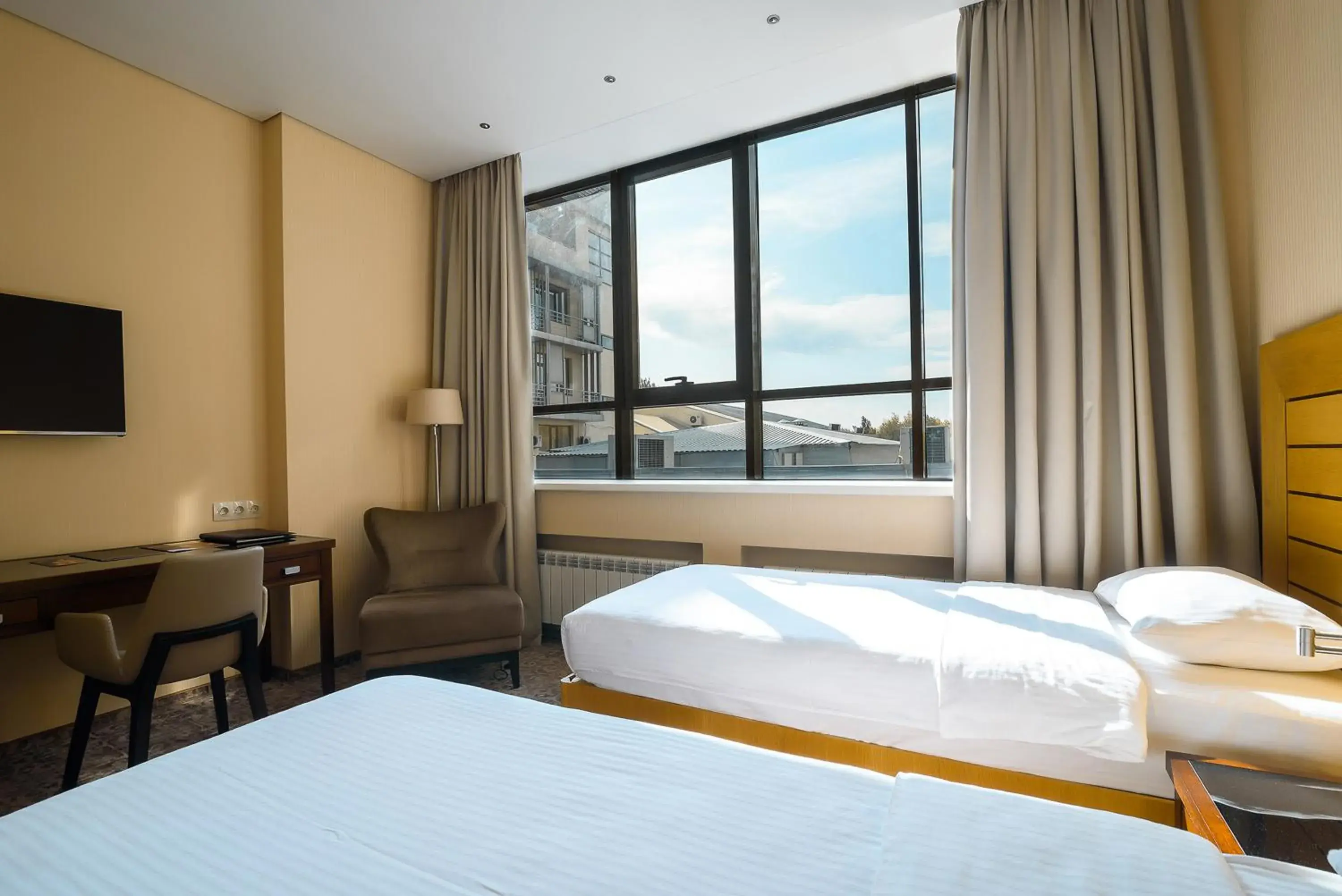 Standard Double or Twin Room with Garden View - single occupancy in Cosmonaut Standard Double or Twin Room with Garden View - single occupancy in Cosmonaut