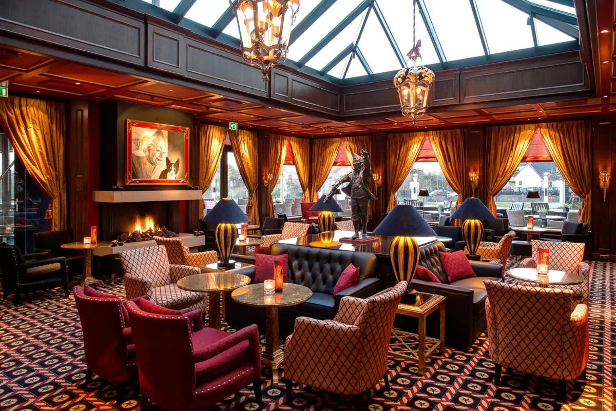 Lounge or bar in Grand Hotel Huis ter Duin