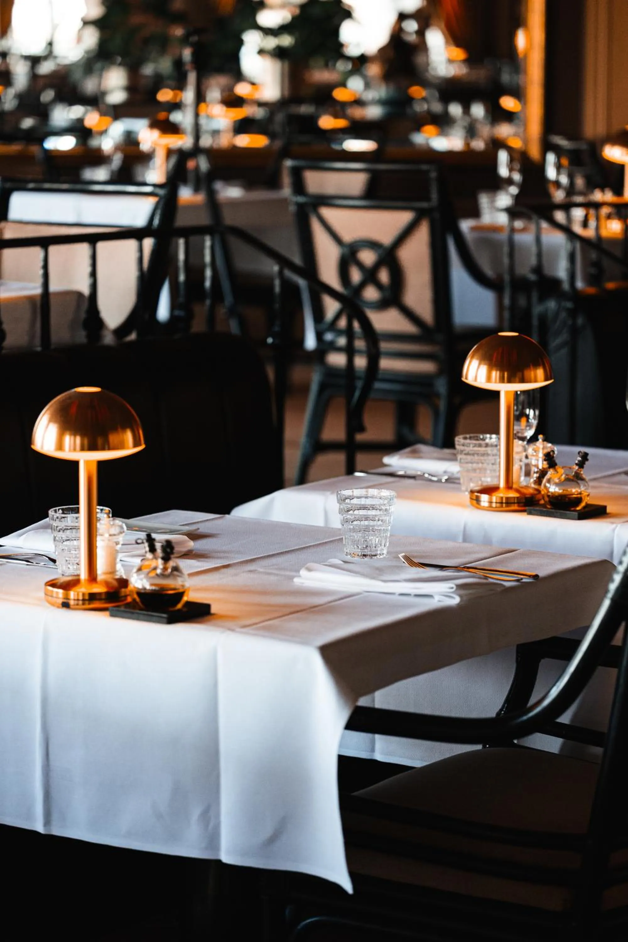 Restaurant/places to eat in Grand Hotel Huis ter Duin