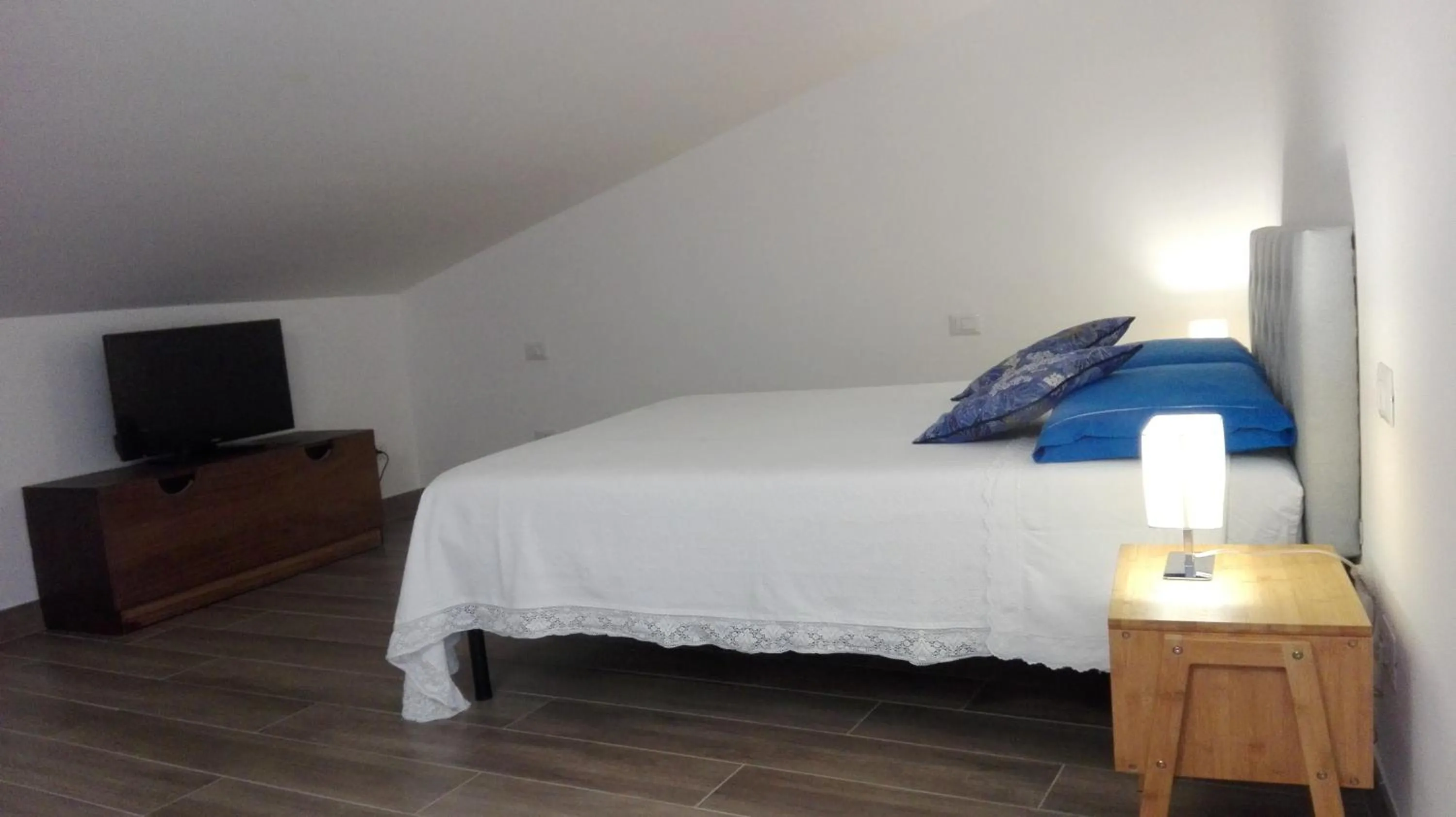 Photo of the whole room in Santa Lucia B&B