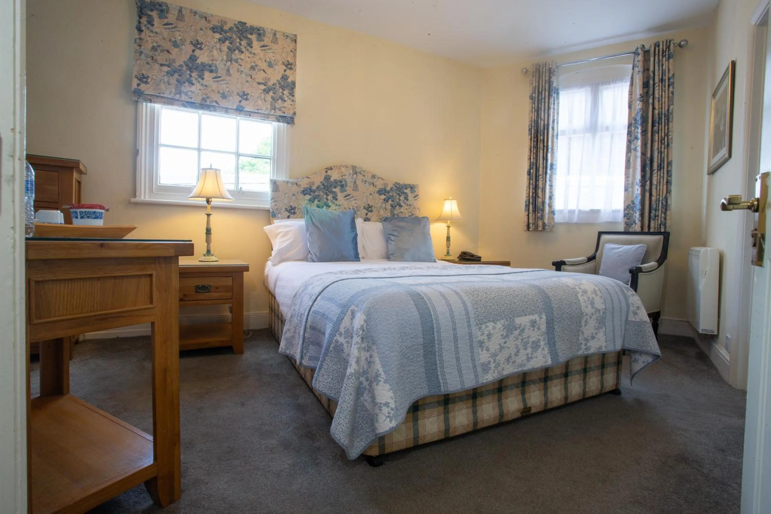 Bedroom, Bed in Diglis House Hotel