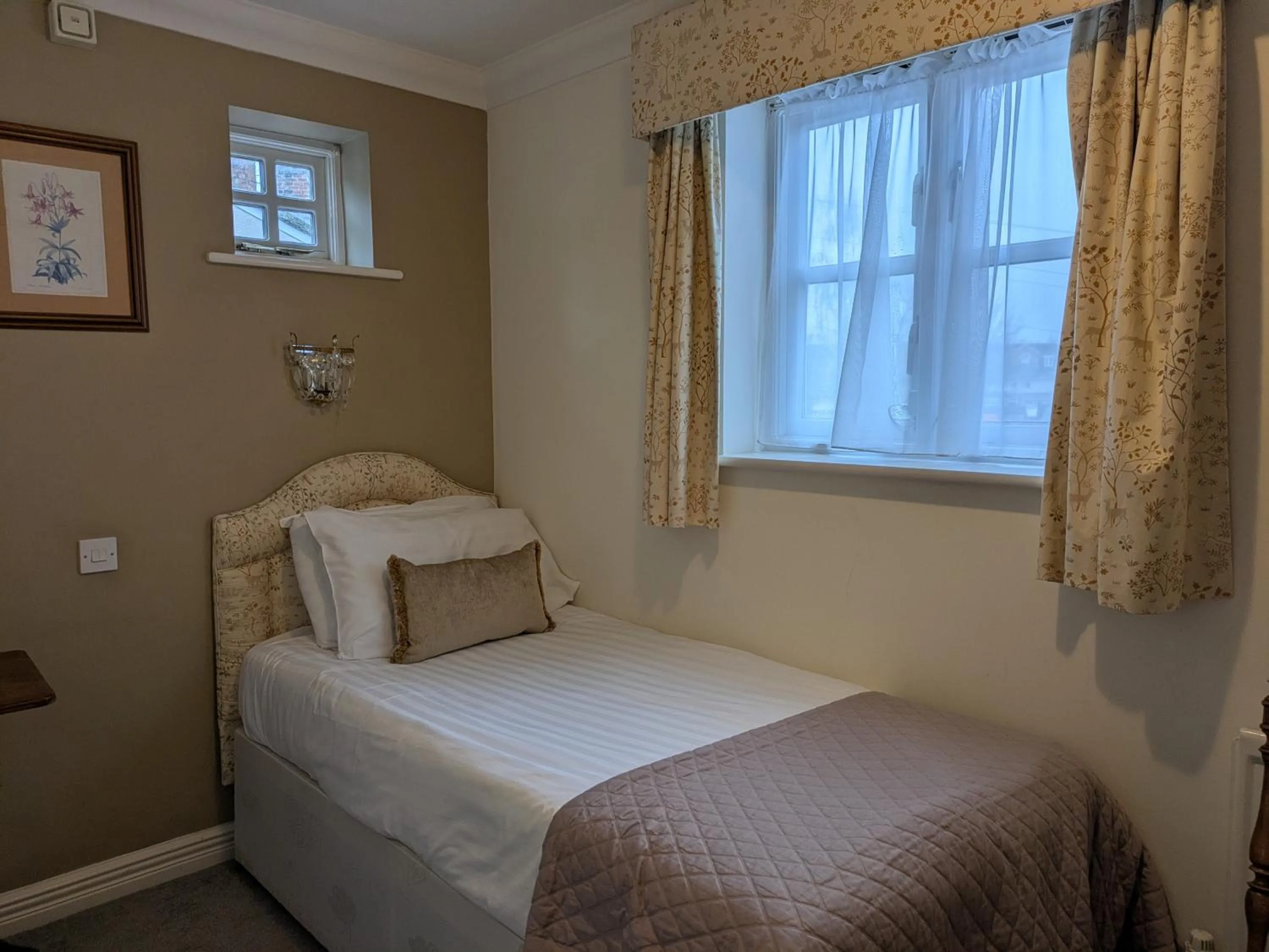 Bedroom, Bed in Diglis House Hotel
