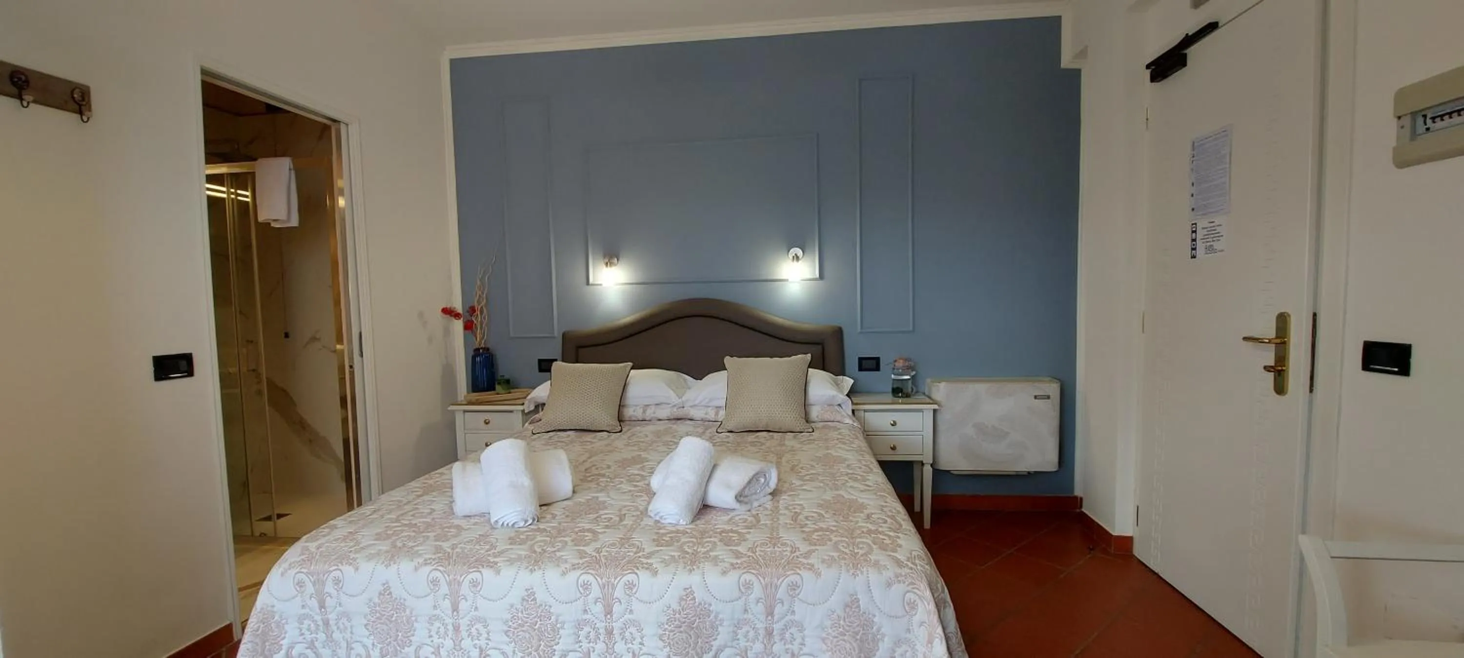 Deluxe Double Room with Lake View in Florence Garda Hotel