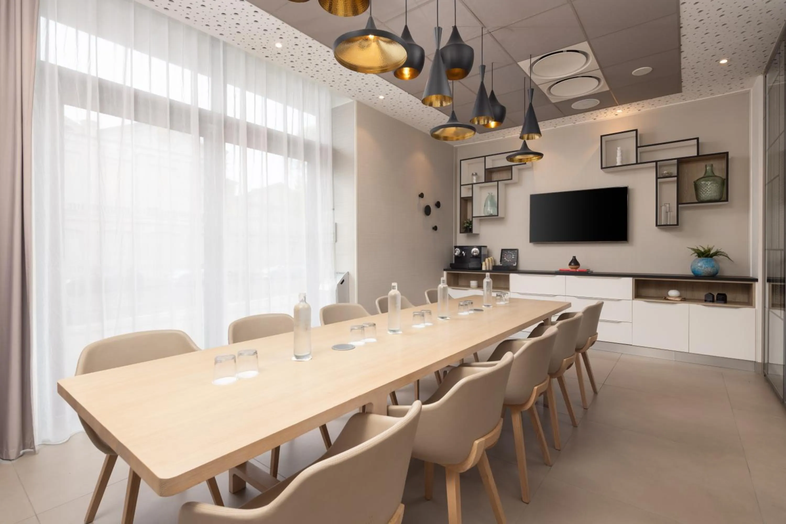 Meeting/conference room in Hilton Garden Inn Bordeaux Centre