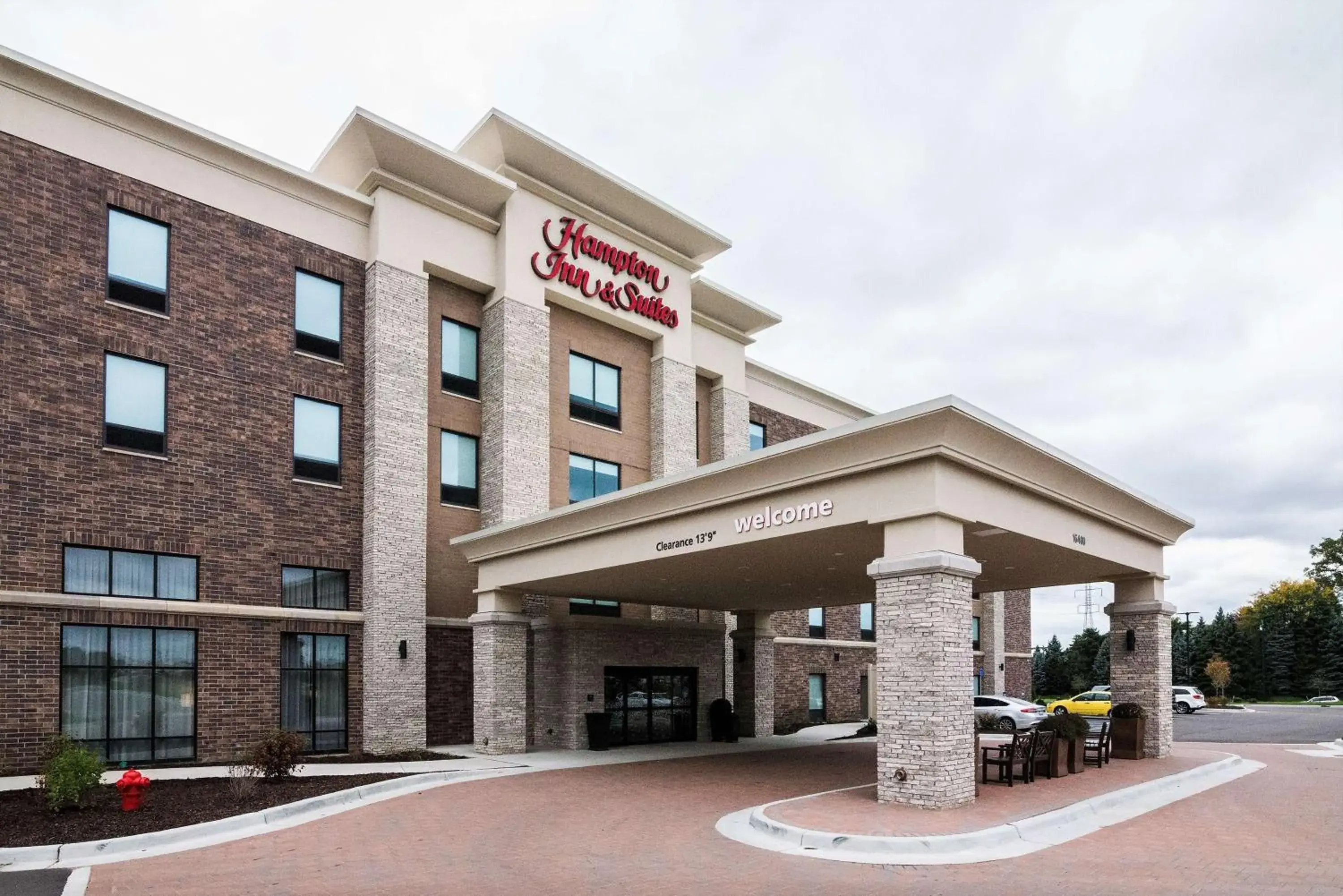 Property building in Hampton Inn & Suites - Allen Park Property building in Hampton Inn & Suites - Allen Park