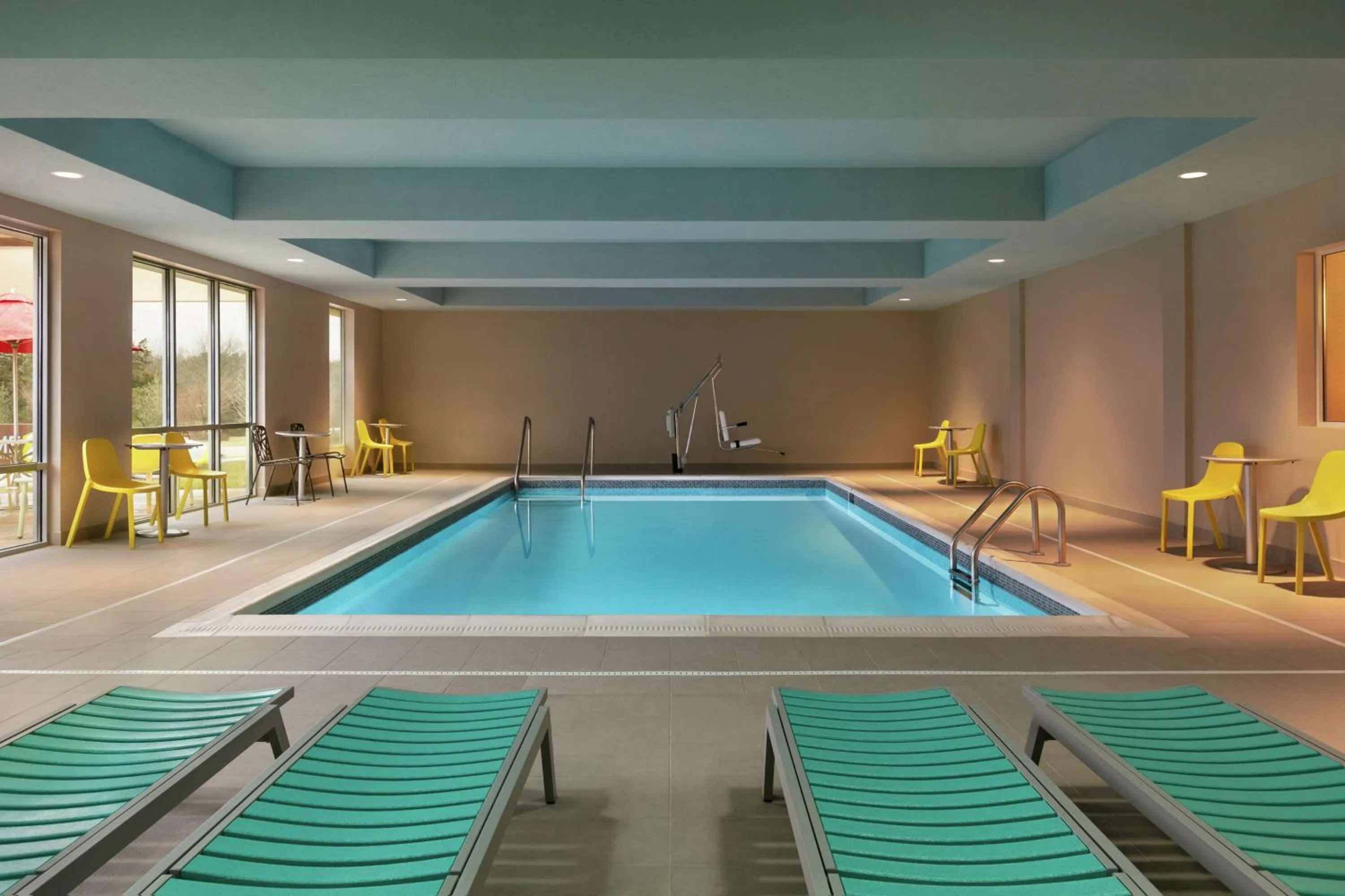 Pool view in Home2 Suites By Hilton Chantilly Dulles Airport