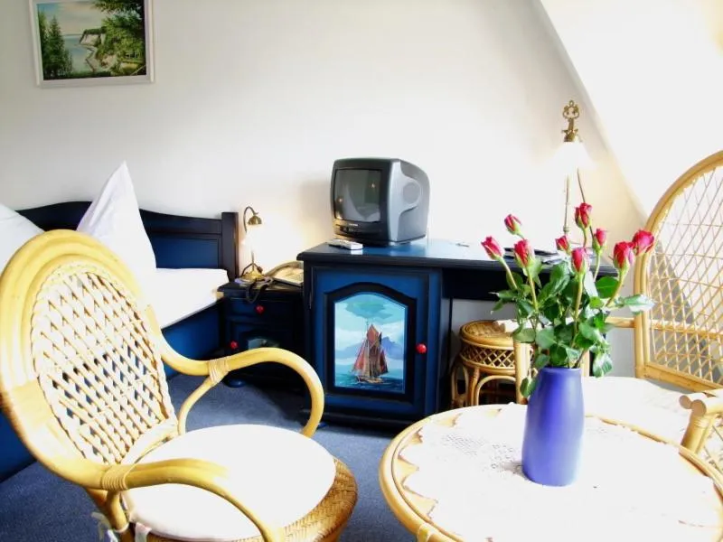 TV and multimedia in Hotel Gastmahl des Meeres