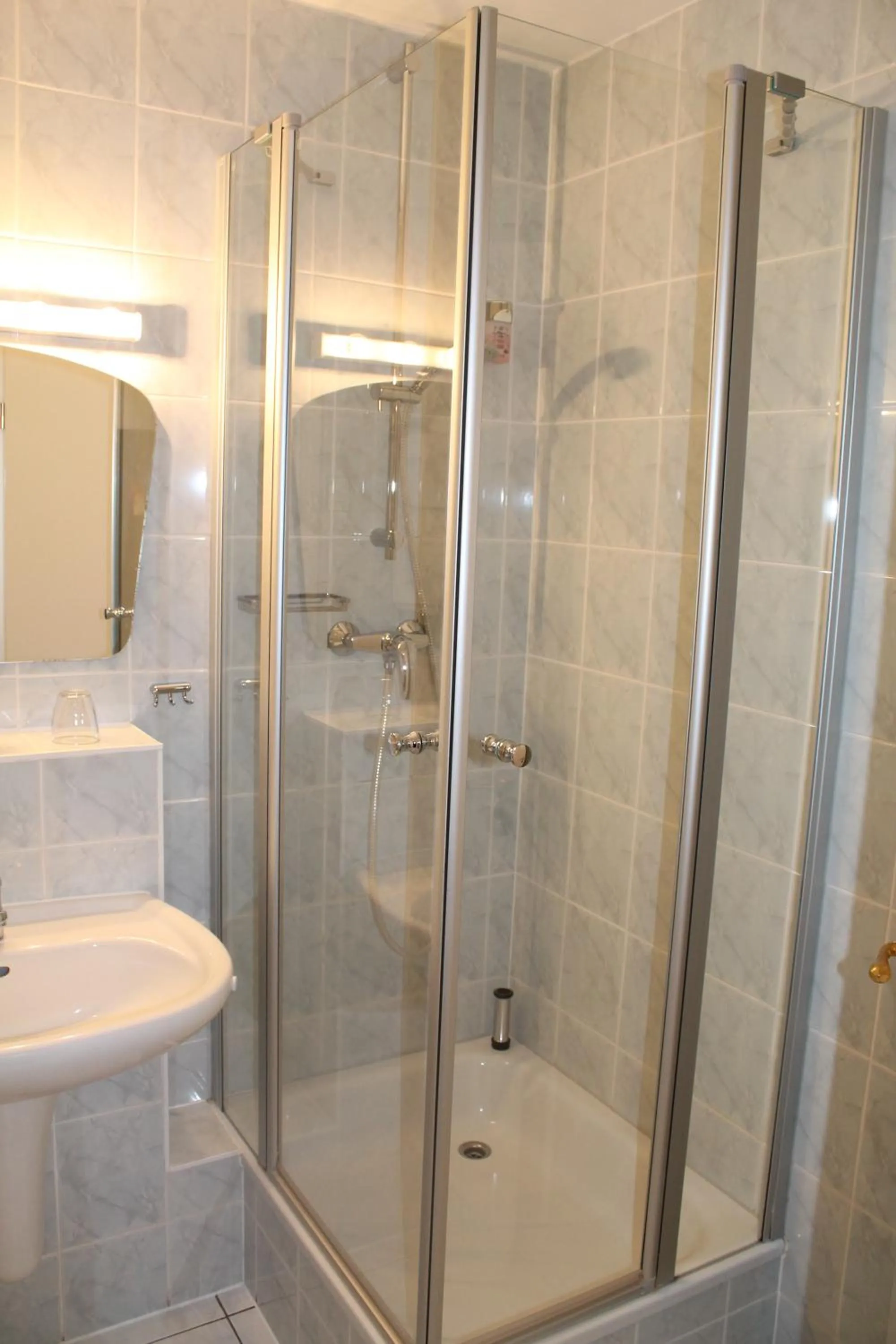 Bathroom in Hotel Gastmahl des Meeres