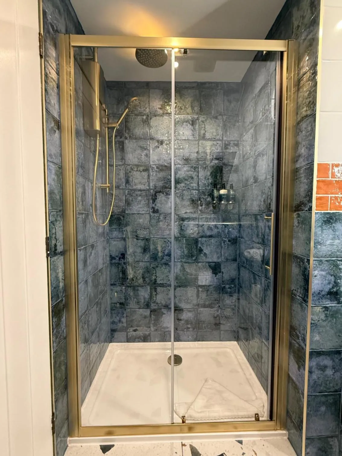 Shower in Craigatin House & Courtyard