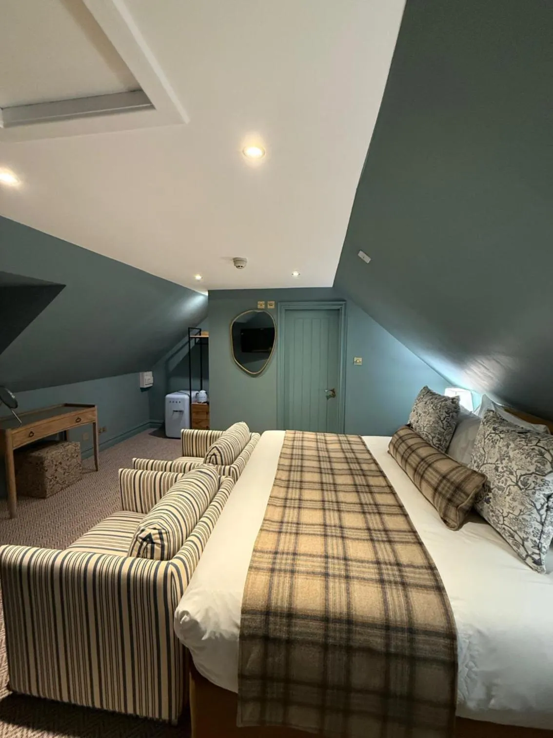 Bed in Craigatin House & Courtyard