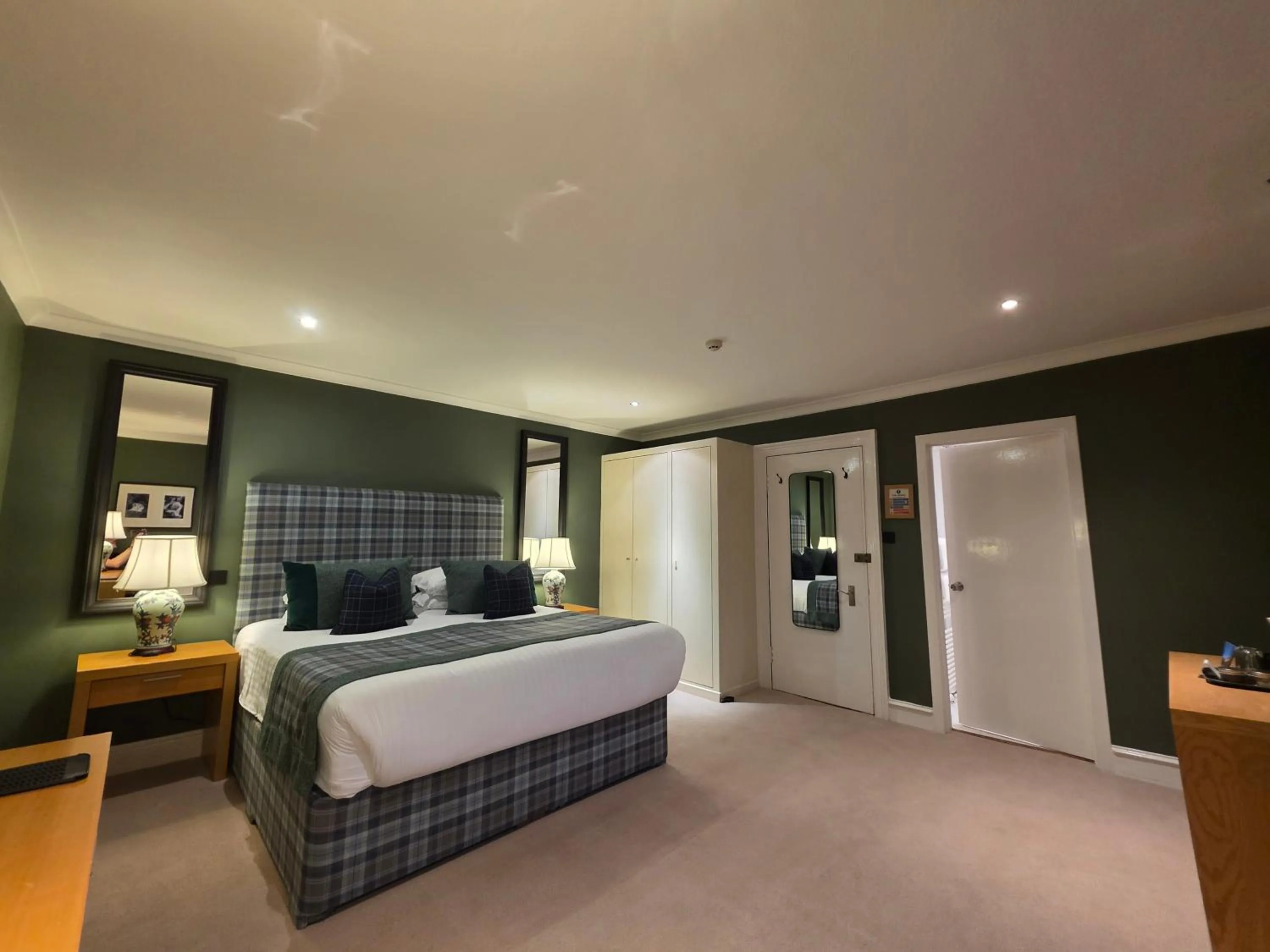 Bedroom, Bed in Craigatin House & Courtyard