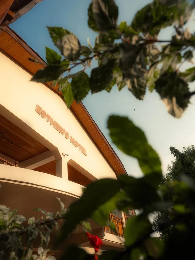 Esther's Hotel