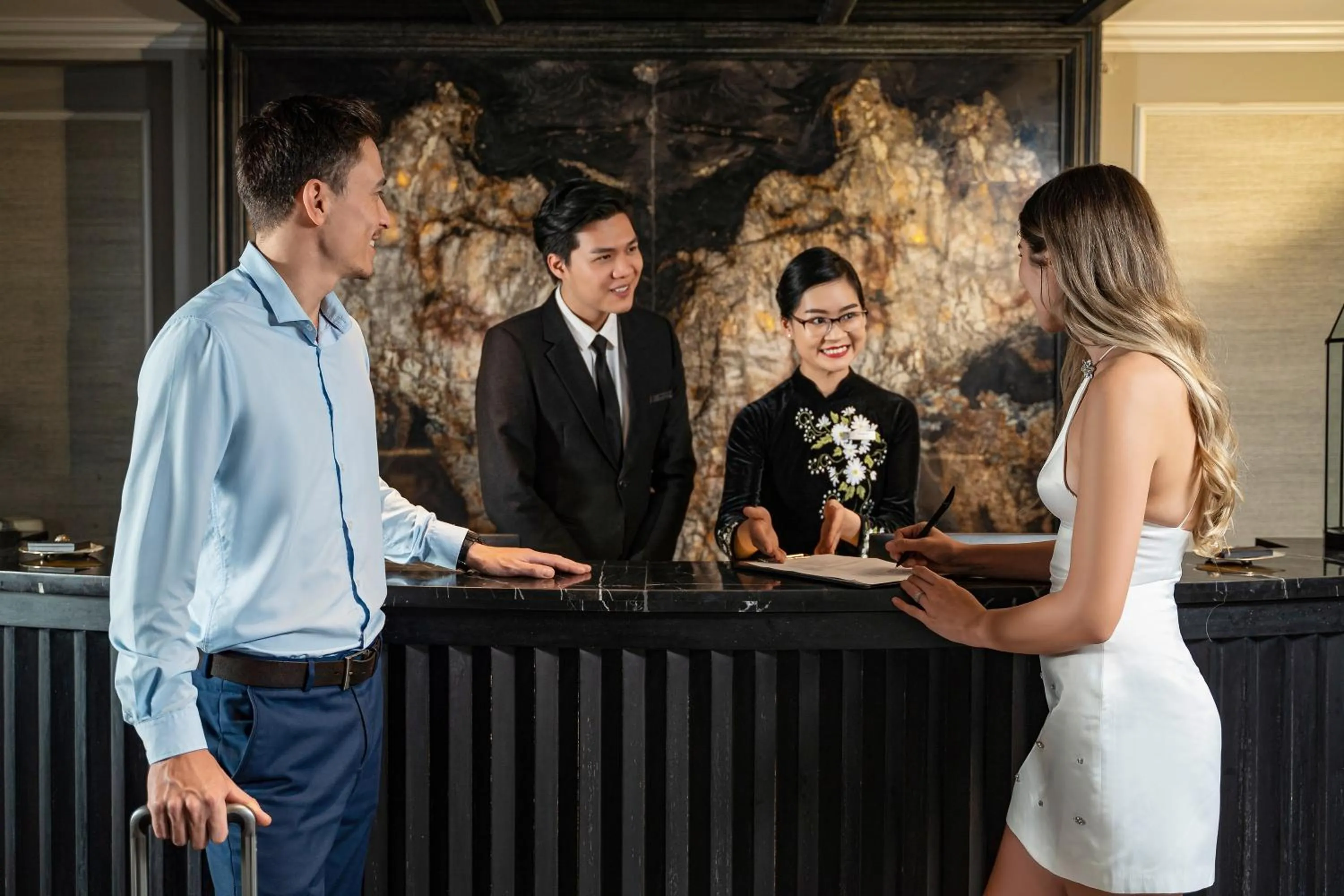 Staff in La Sinfonía Citadel Hotel and Spa