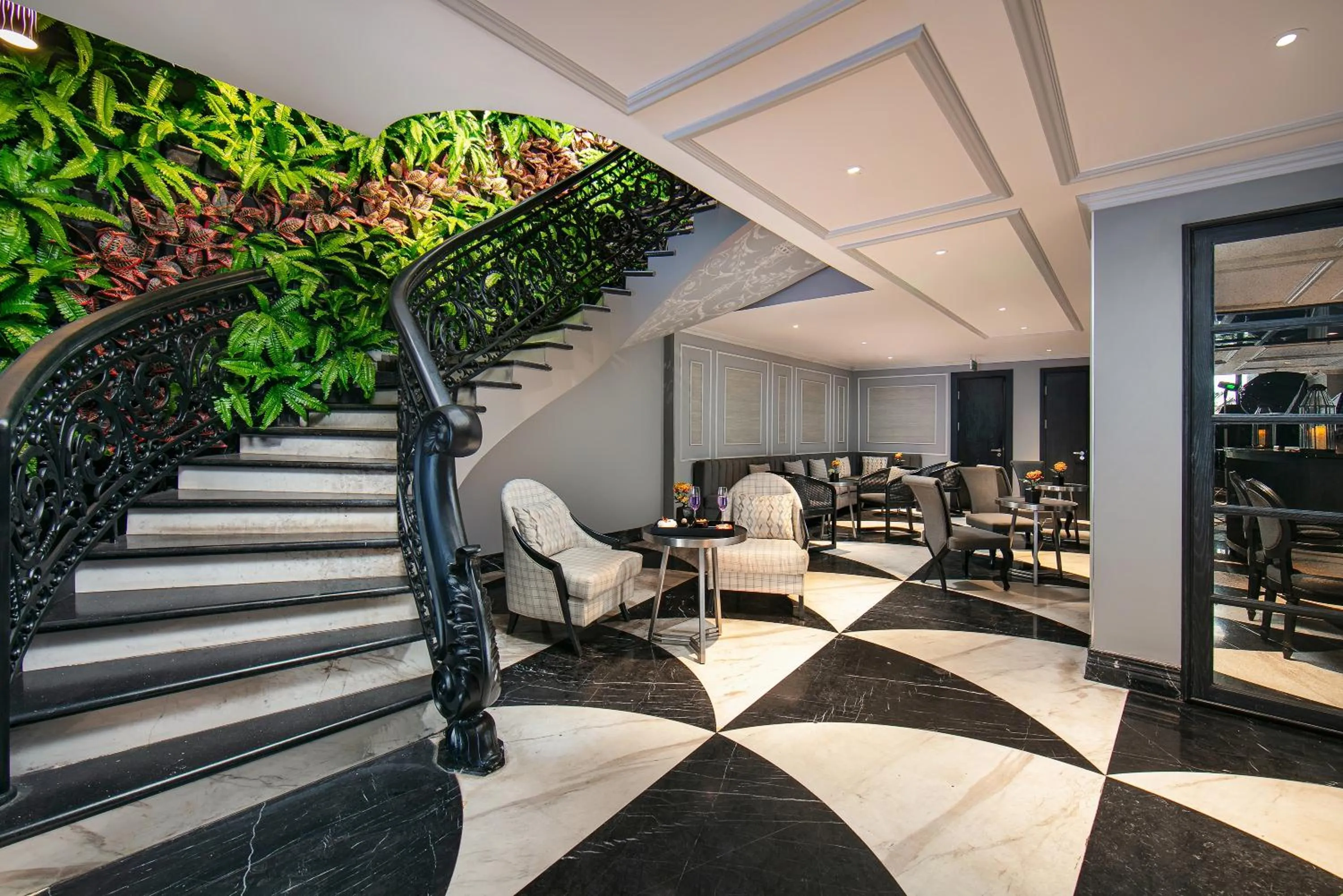 Lobby or reception in La Sinfonía Citadel Hotel and Spa