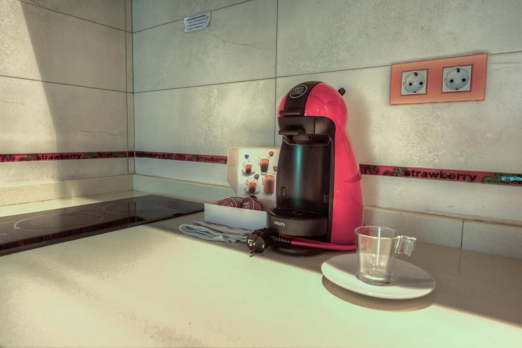 Coffee/tea facilities in Apartahotel Tres Quiñones