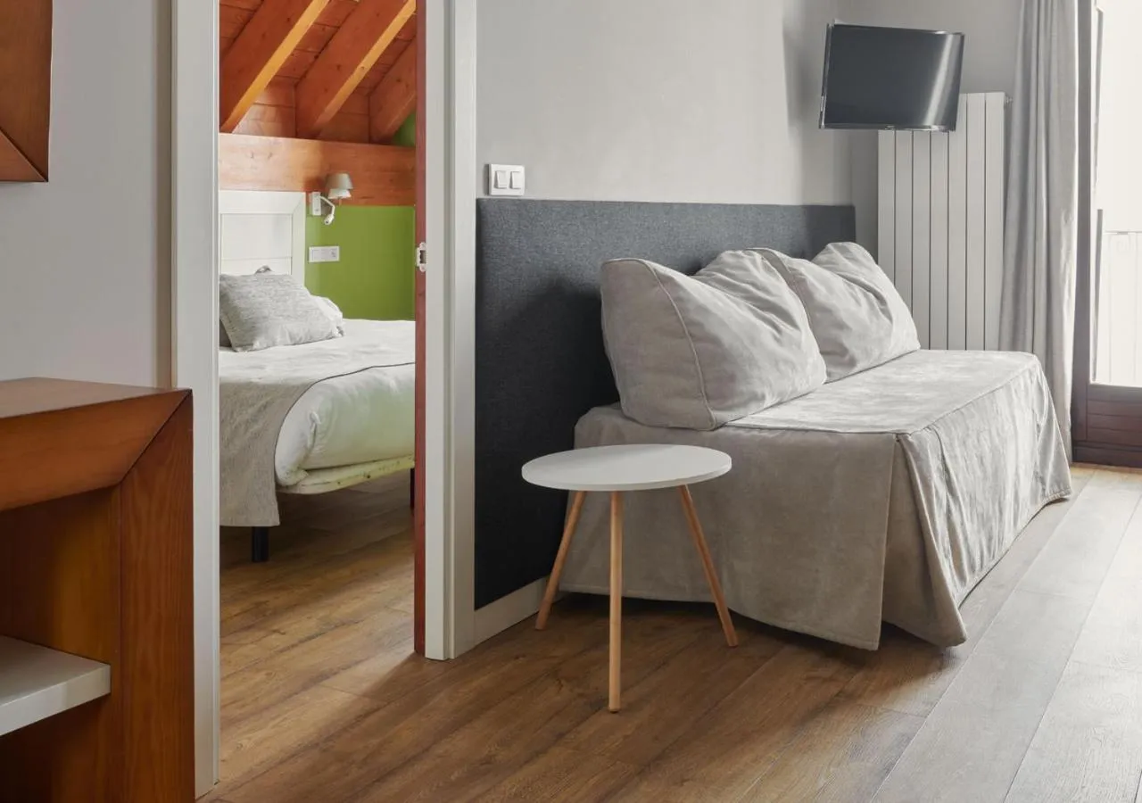 Bed in Apartahotel Tres Quiñones