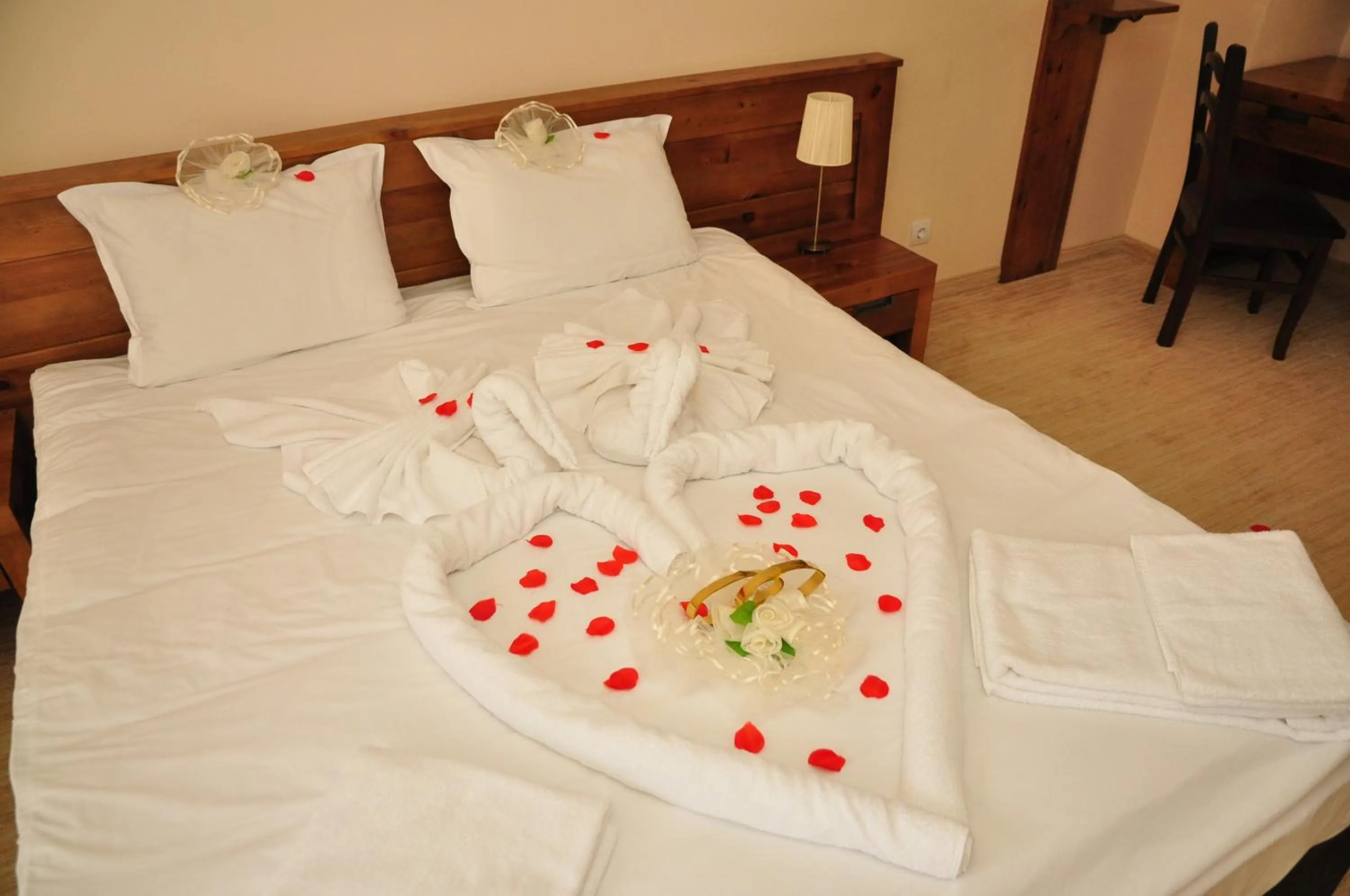 Bed in 3 Mountains Hotel