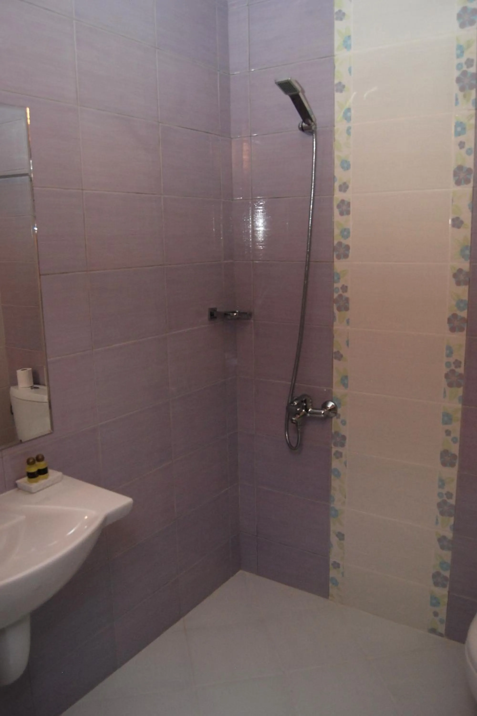 Bathroom in 3 Mountains Hotel