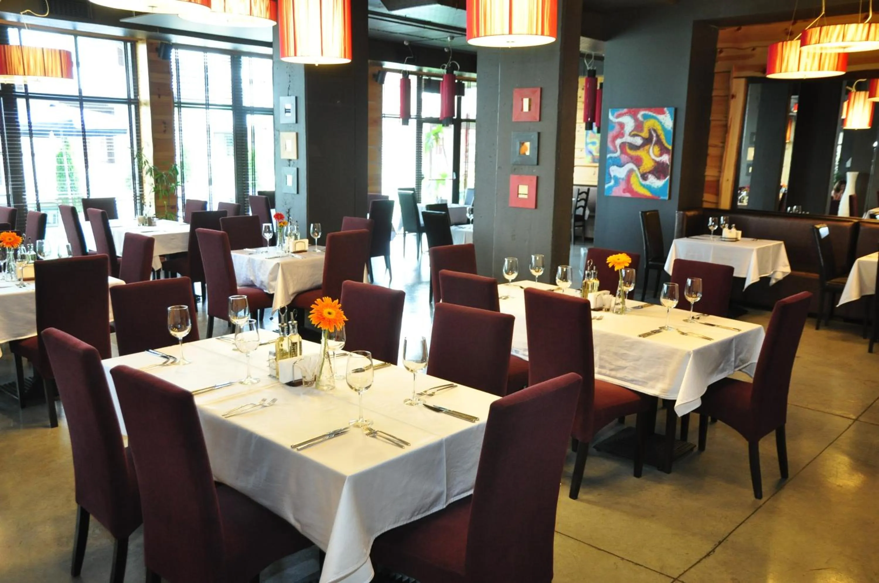 Restaurant/places to eat in 3 Mountains Hotel