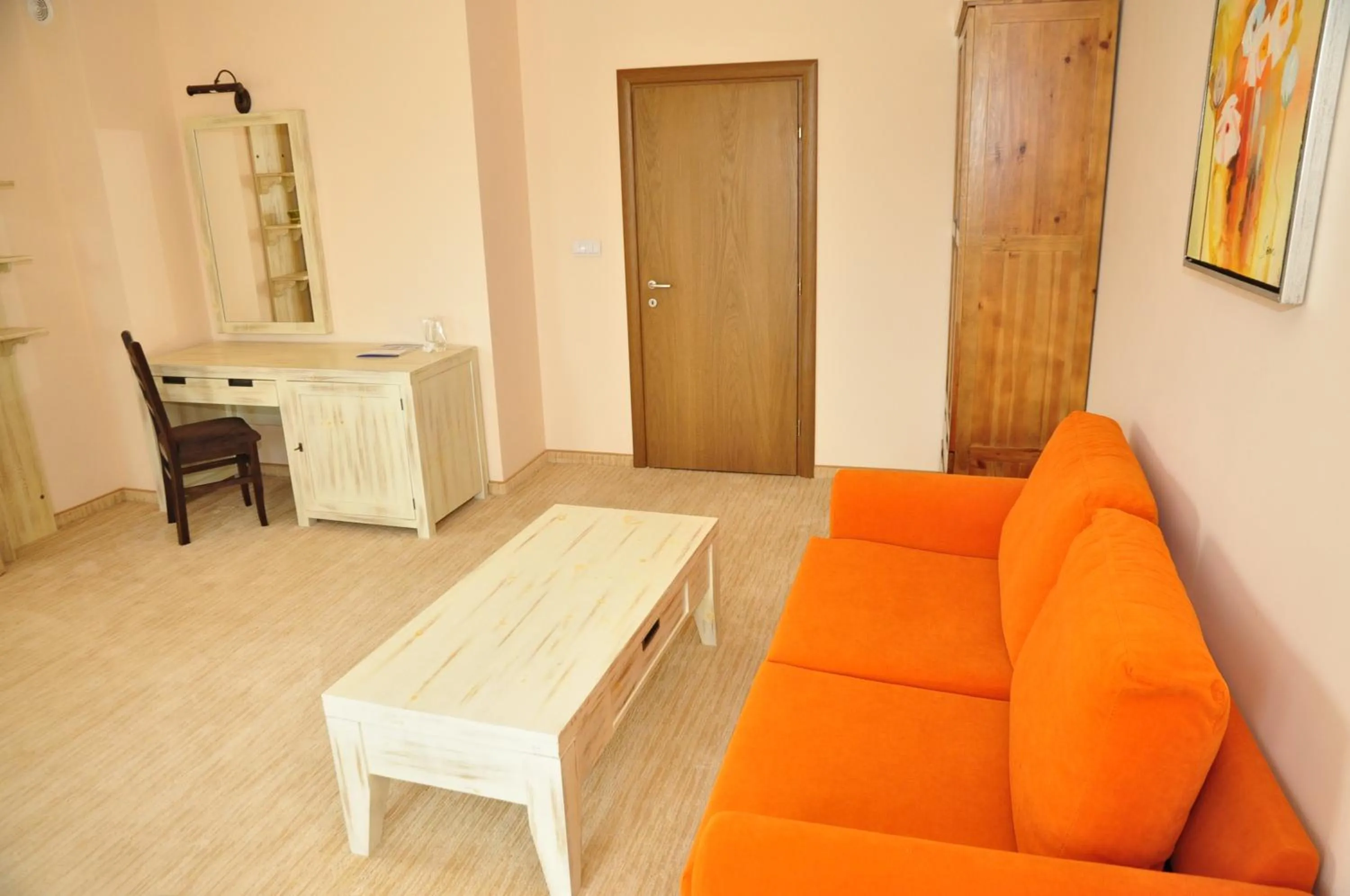 Living room in 3 Mountains Hotel