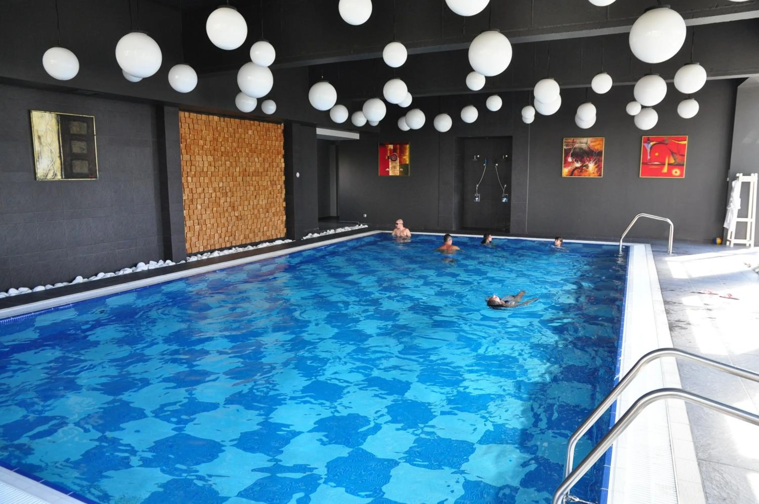 Swimming pool in 3 Mountains Hotel