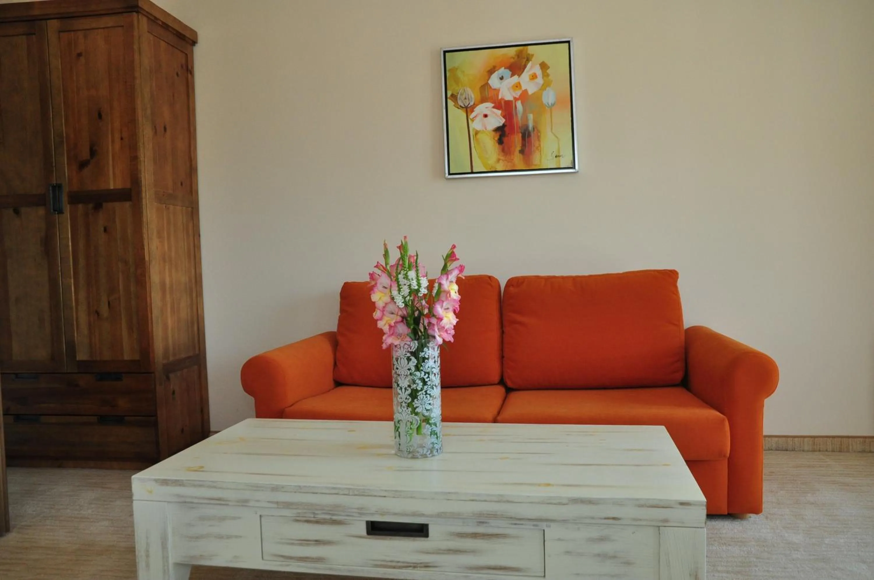 Coffee/tea facilities in 3 Mountains Hotel