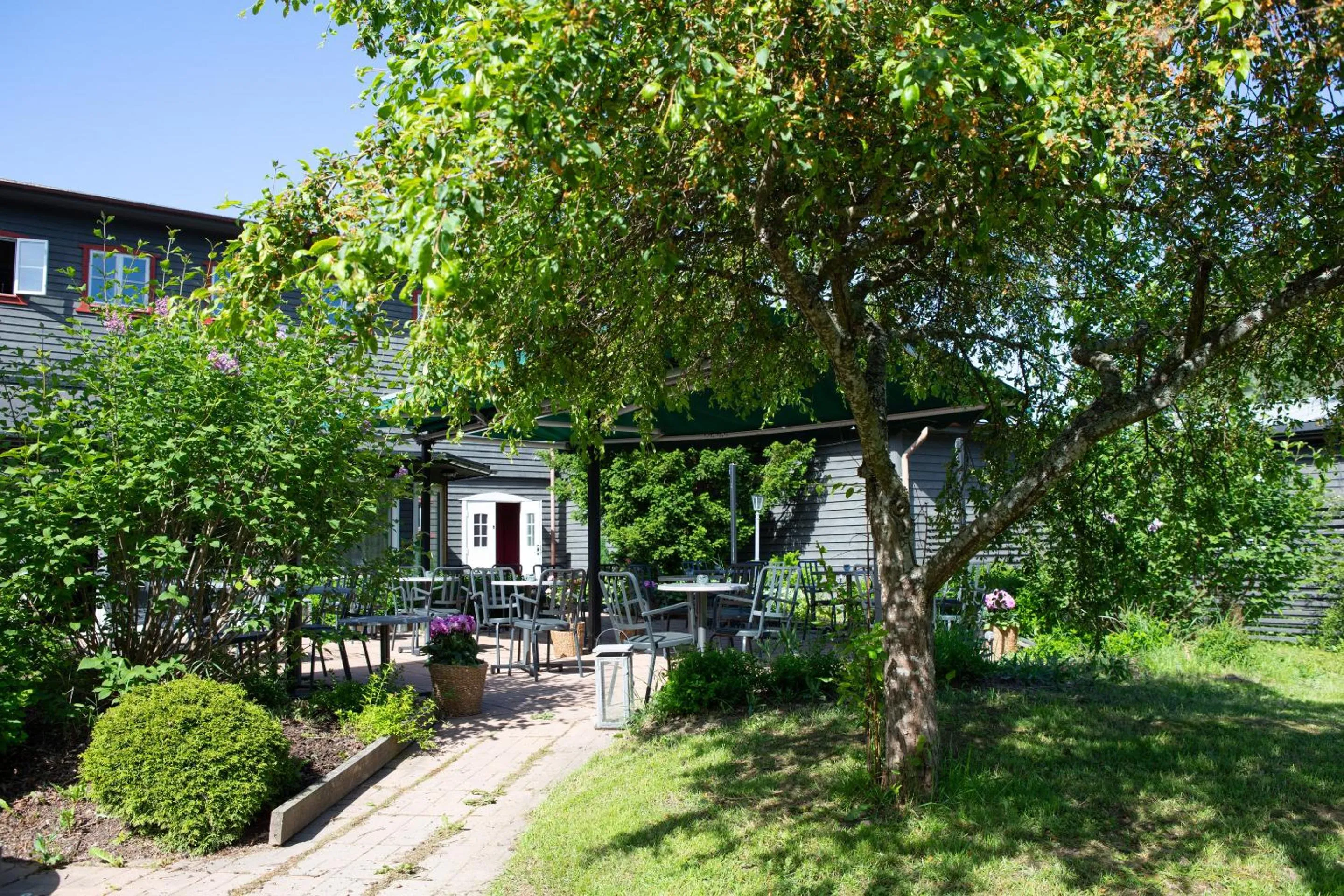 Patio in Gylle Hotell & Restaurang Brödernas