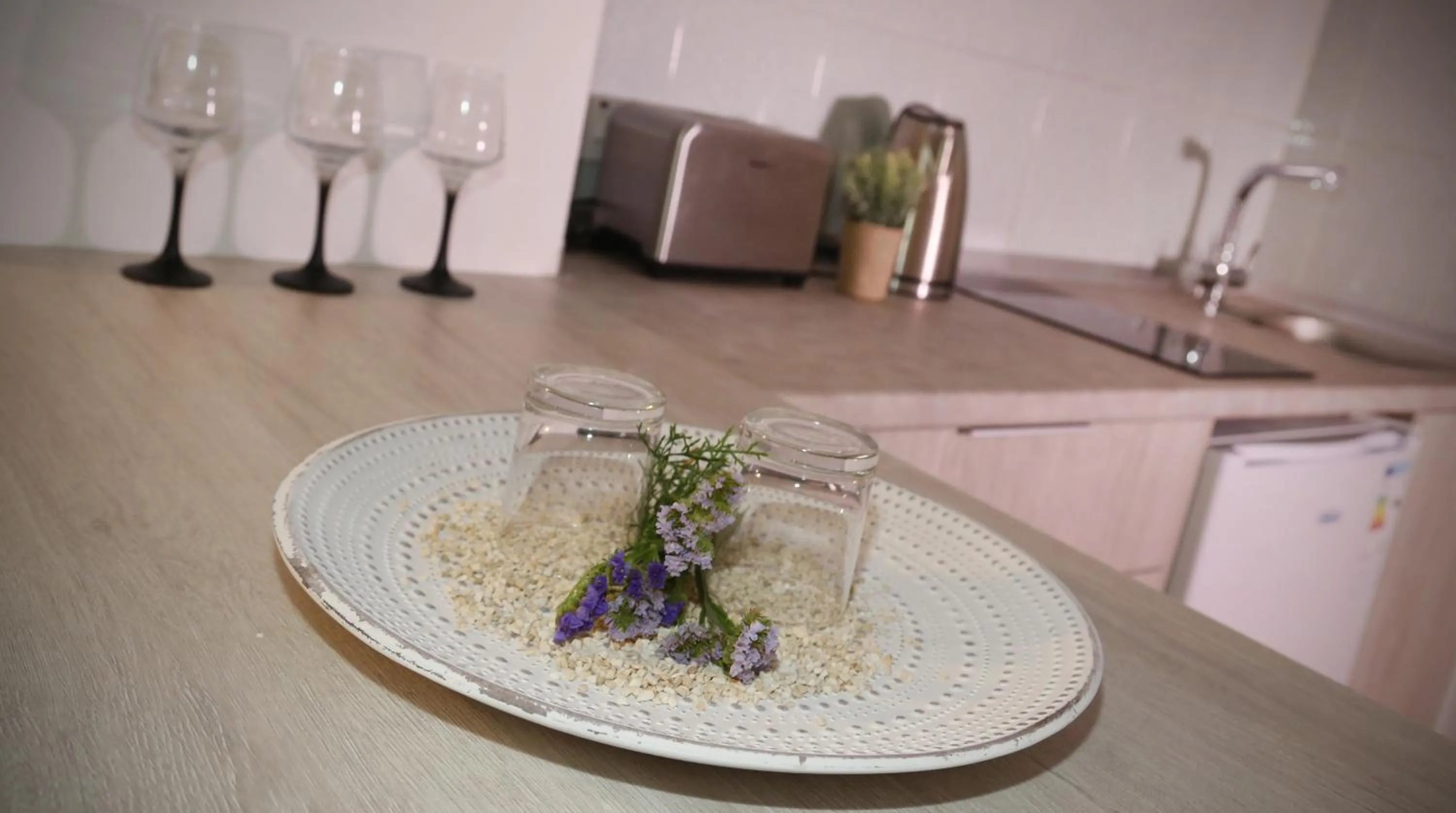 Pier Beach Hotel Apartments