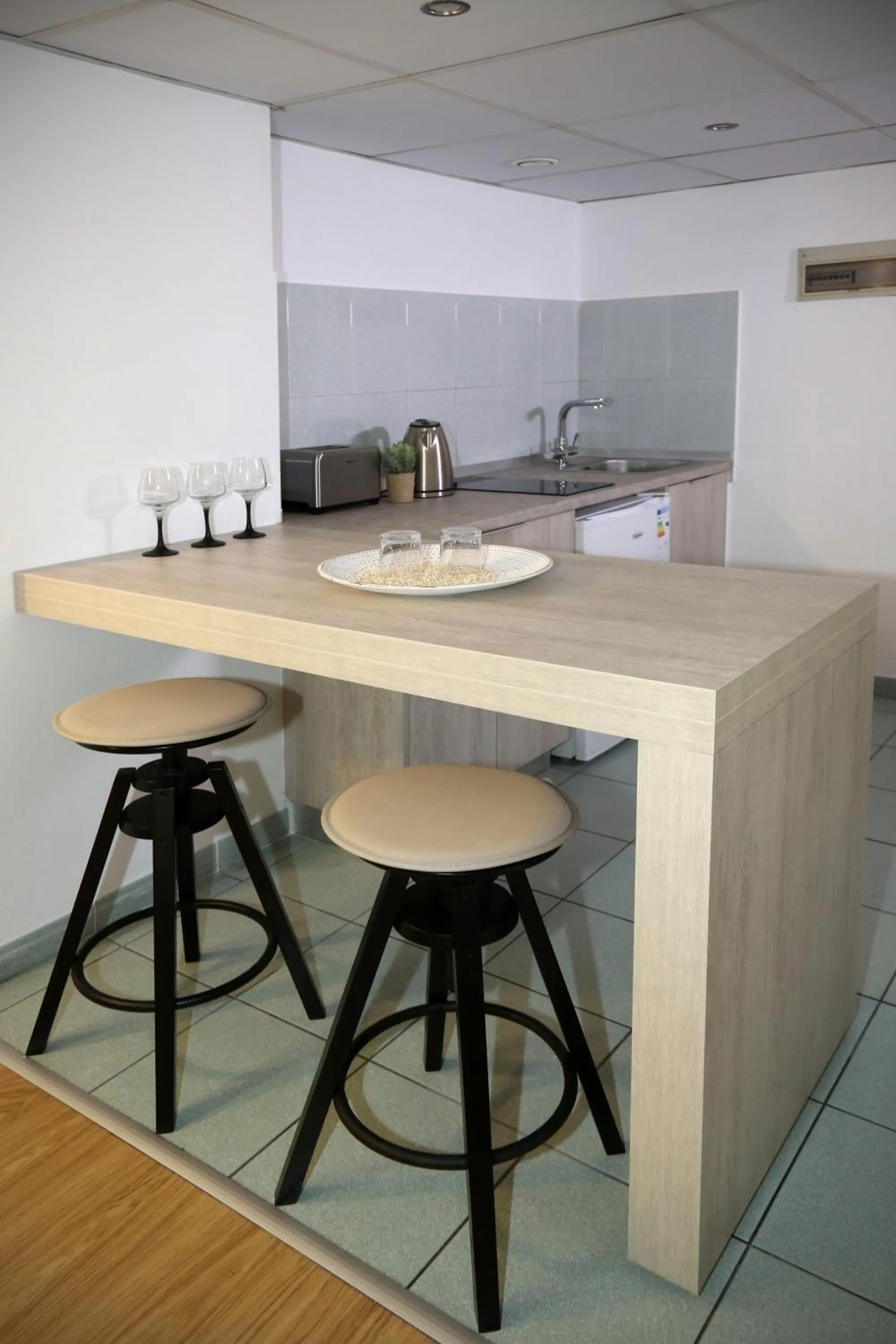 Pier Beach Hotel Apartments