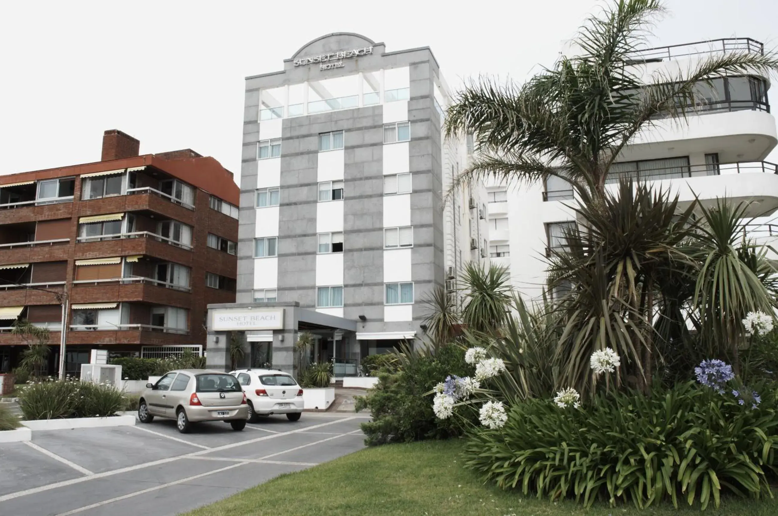 Facade/entrance in Hotel Sunset Beach Facade/entrance in Hotel Sunset Beach