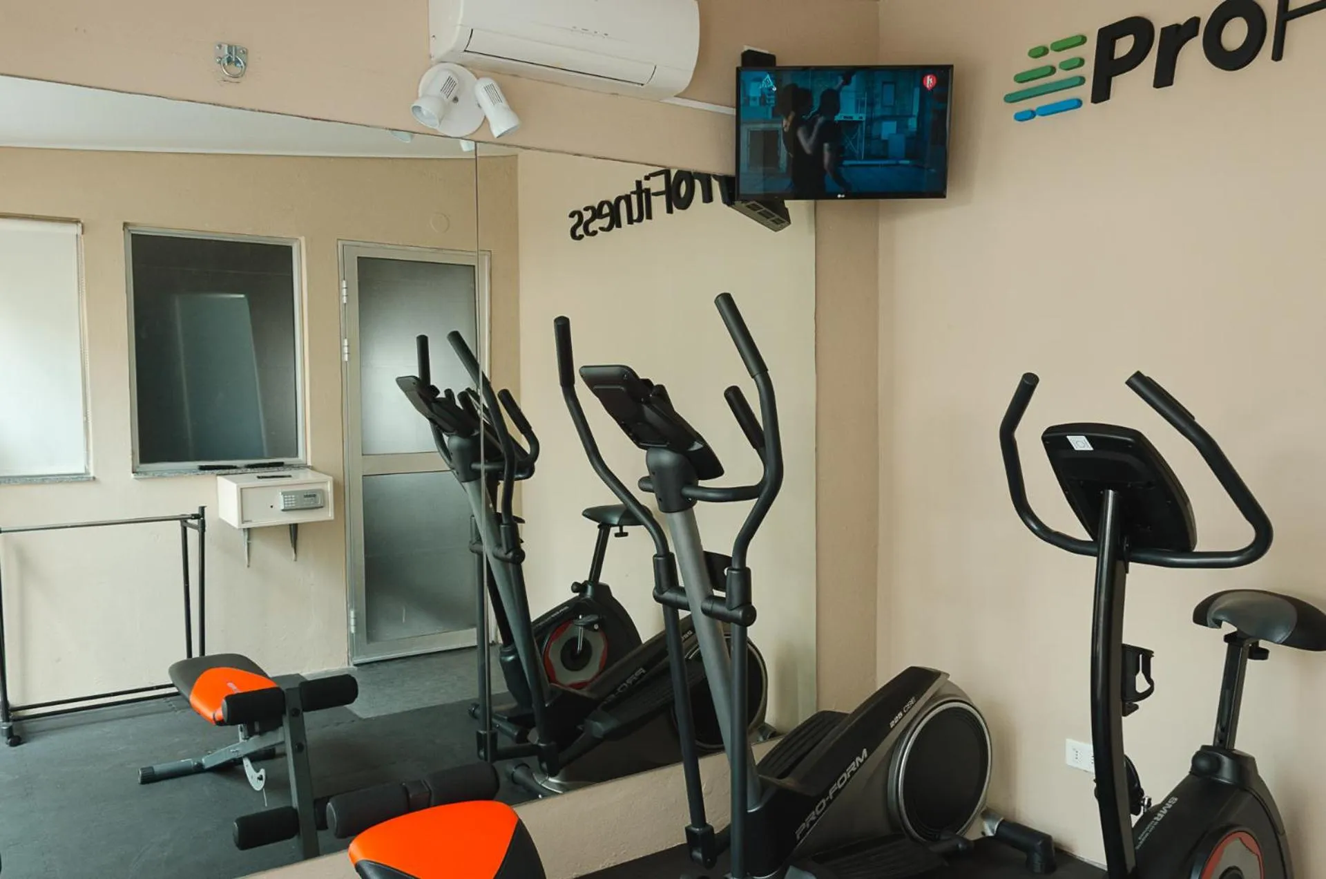 Fitness centre/facilities in Hotel Sunset Beach