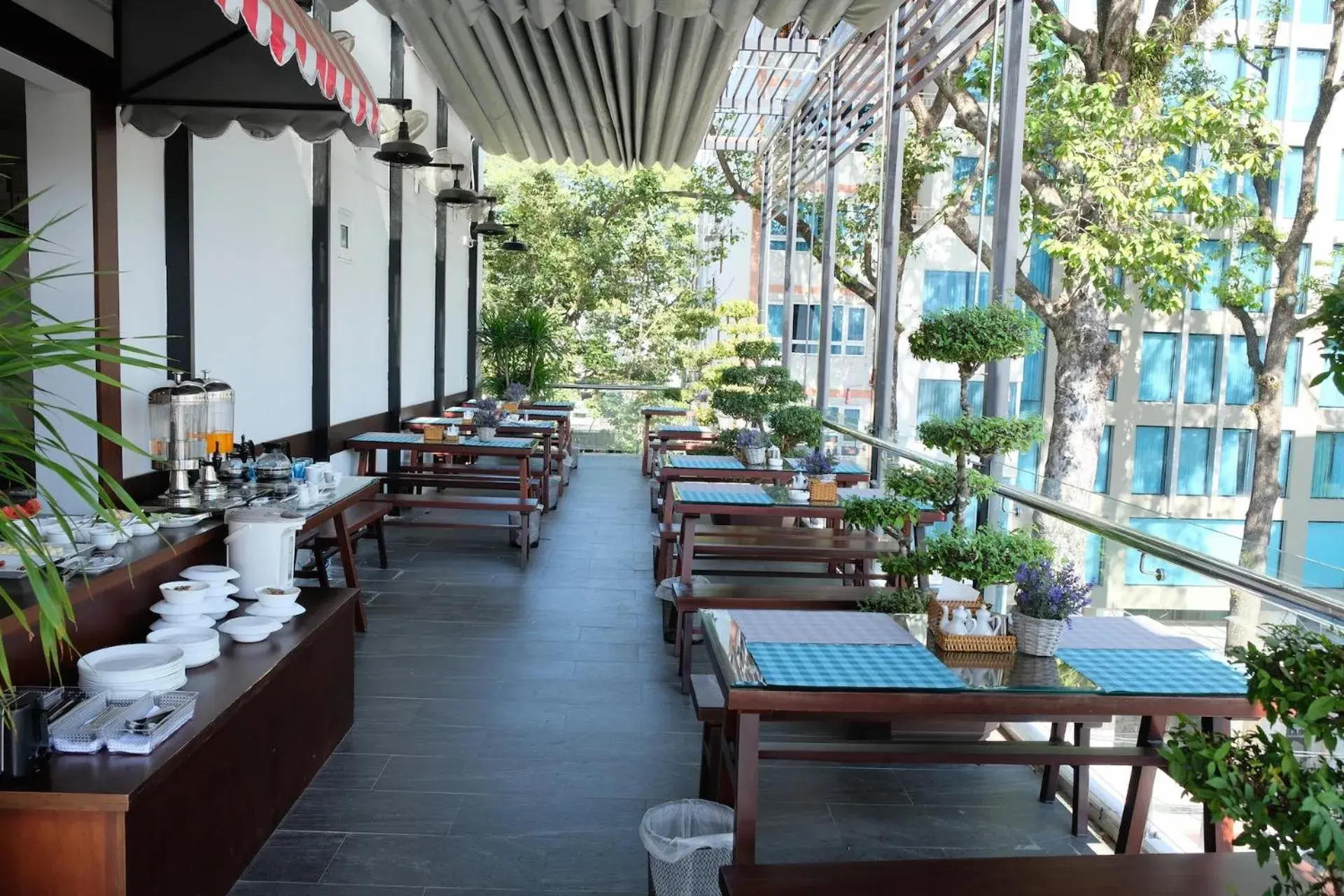 Restaurant/places to eat in The Umi Hotel Restaurant/places to eat in The Umi Hotel