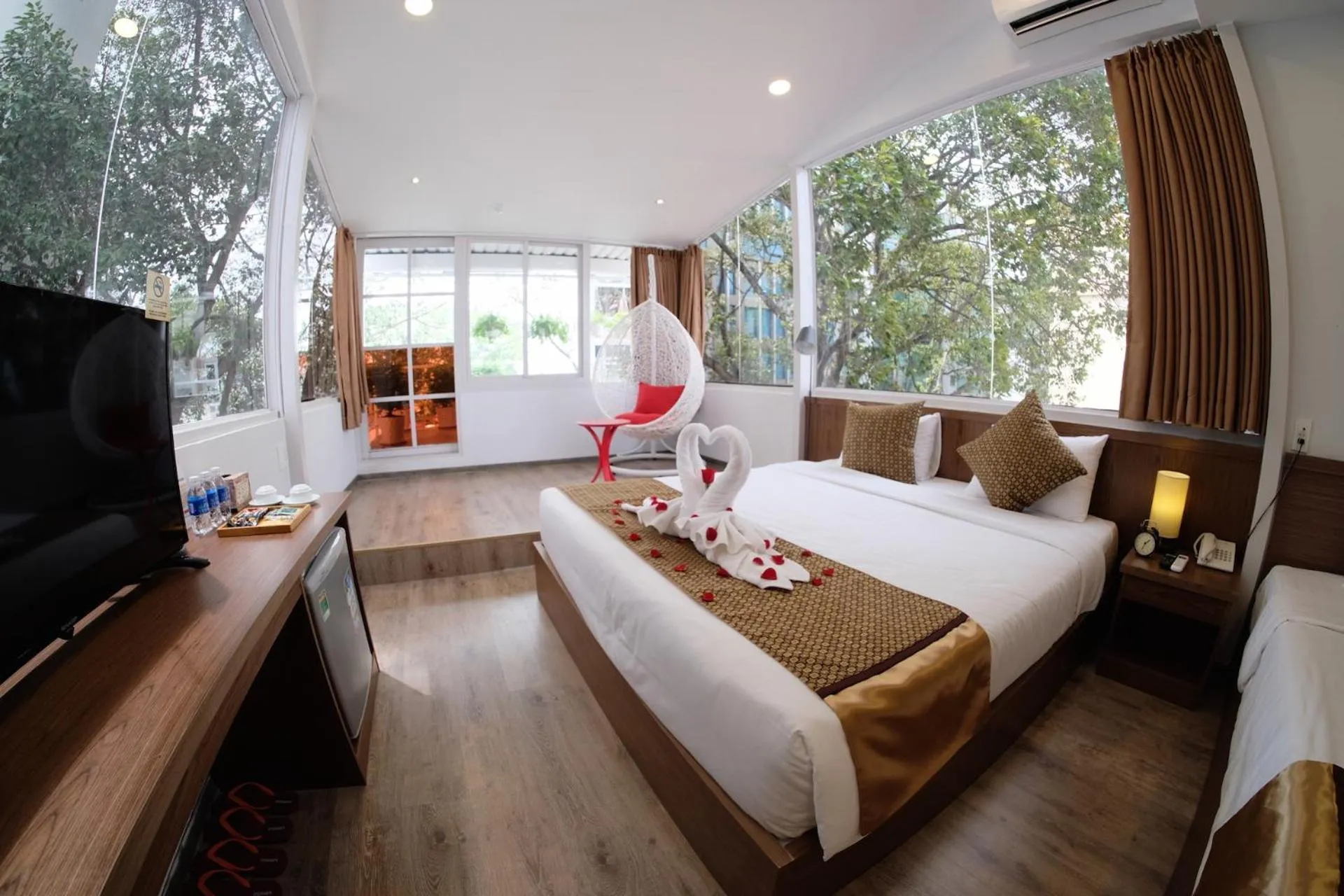 Bed in The Umi Hotel