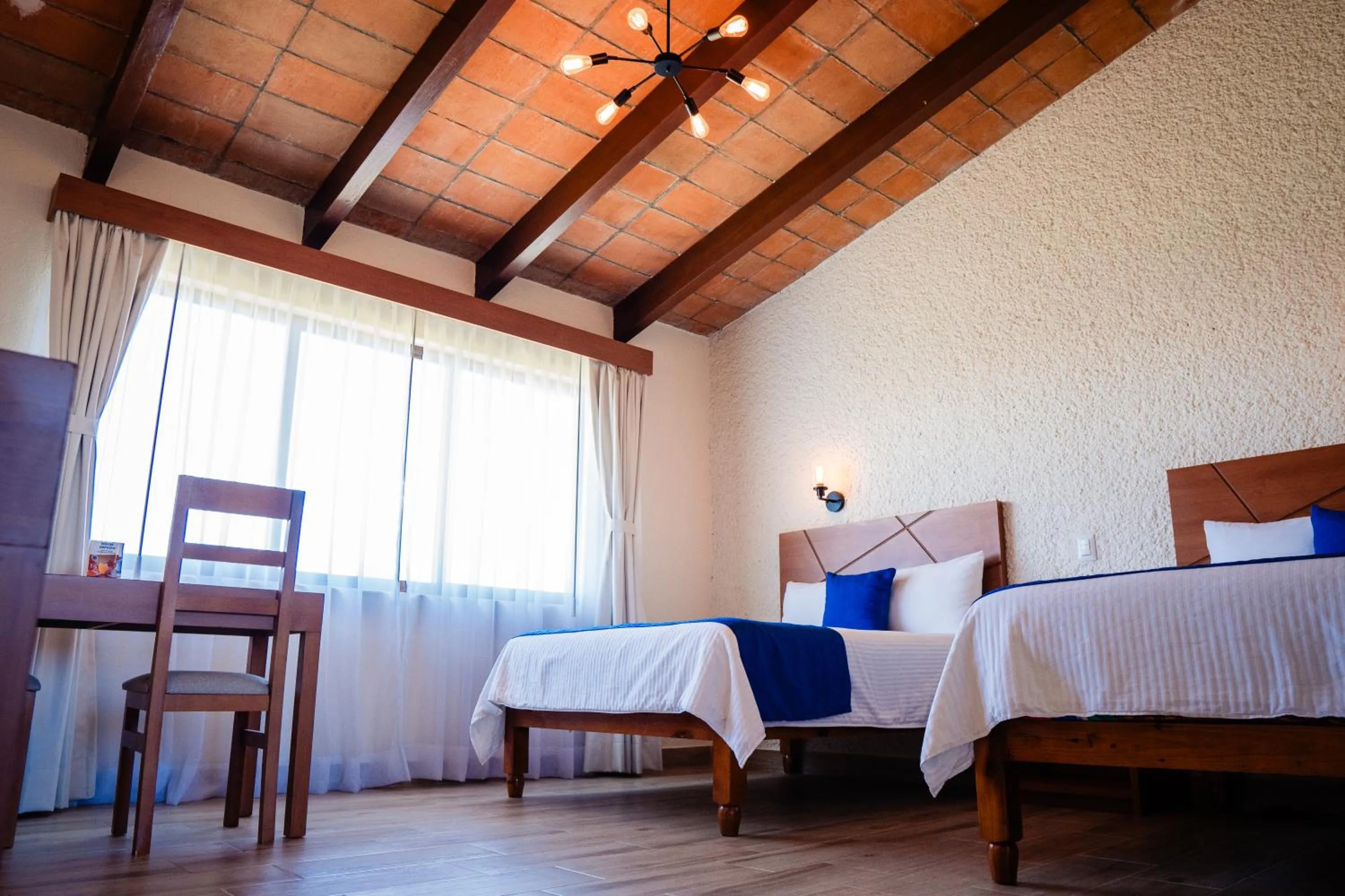 Photo of the whole room, Bed in Hotel Del Angel, Apizaco